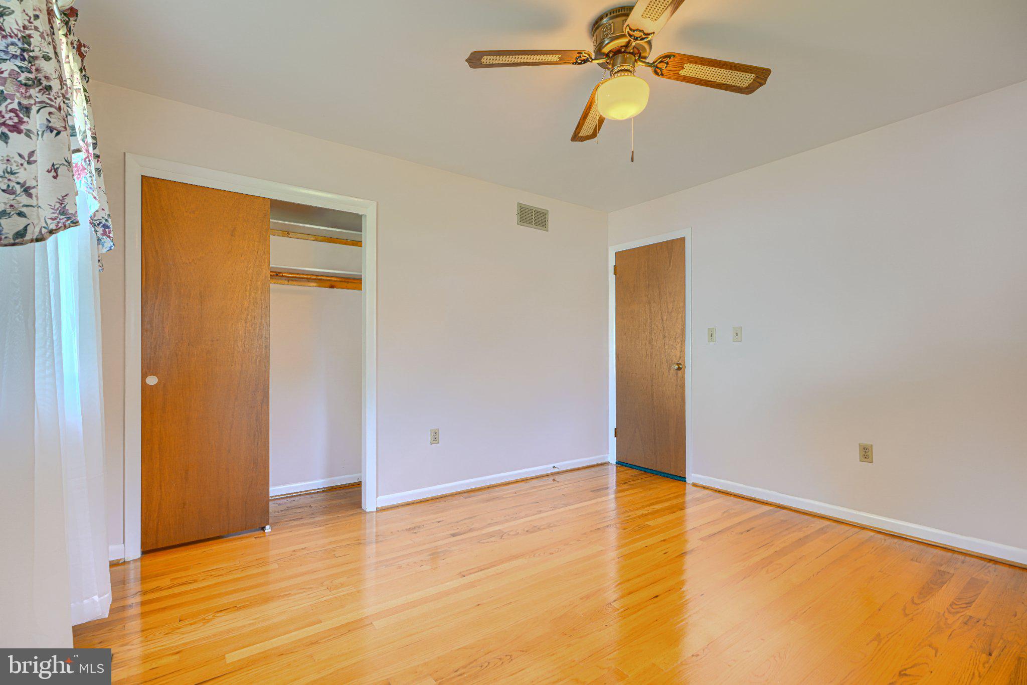 STRAWBRIDGE ESTATES - Residential