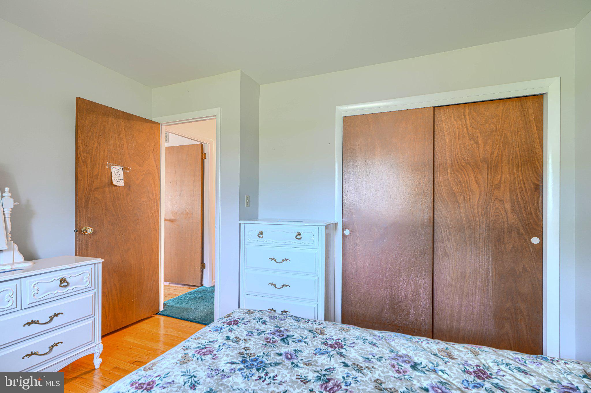STRAWBRIDGE ESTATES - Residential