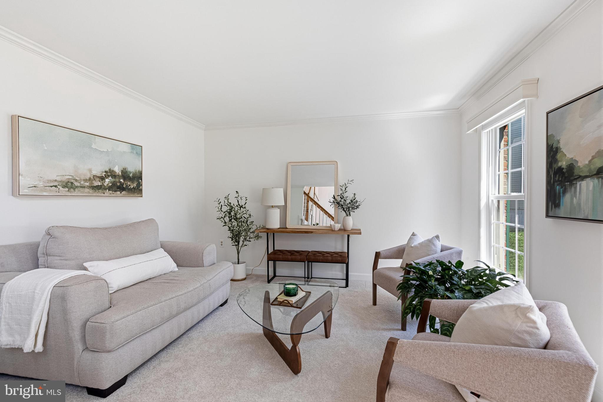 FLORIS DOWNS - Residential
