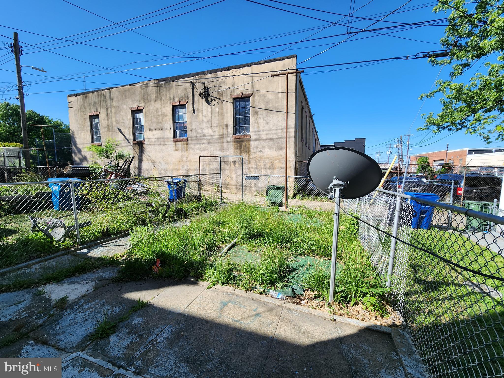EAST BALTIMORE MIDWAY - Residential