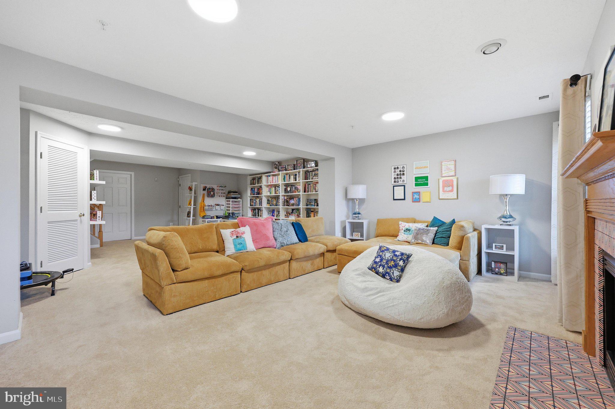 BALLENGER CROSSING - Residential