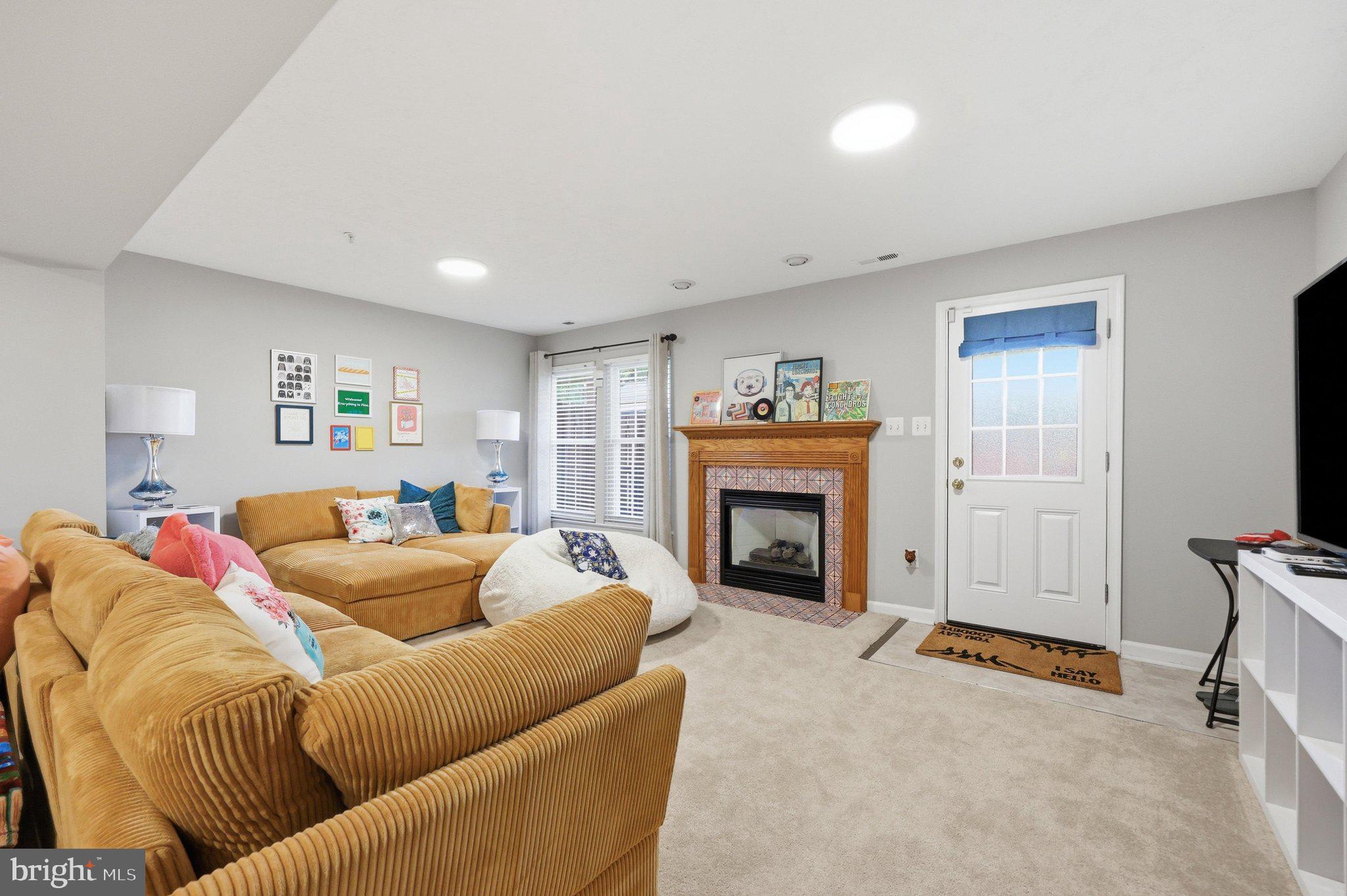 BALLENGER CROSSING - Residential