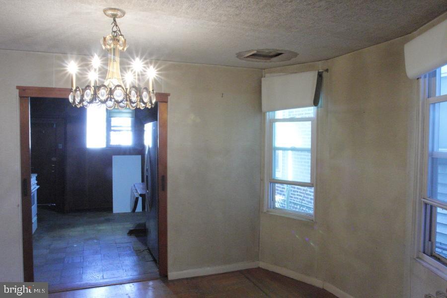 PHILADELPHIA (WEST) - Residential