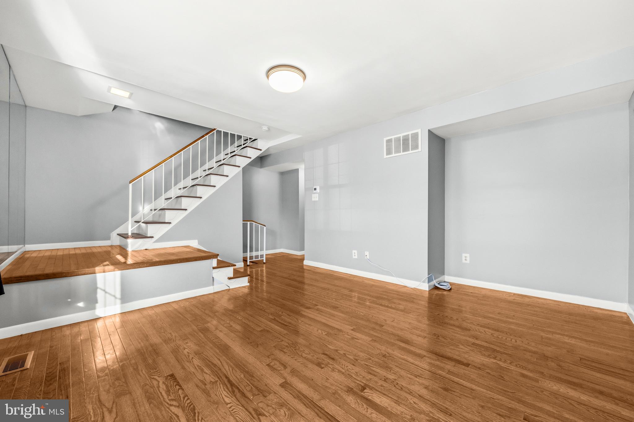 PINES OF LAUREL - Residential