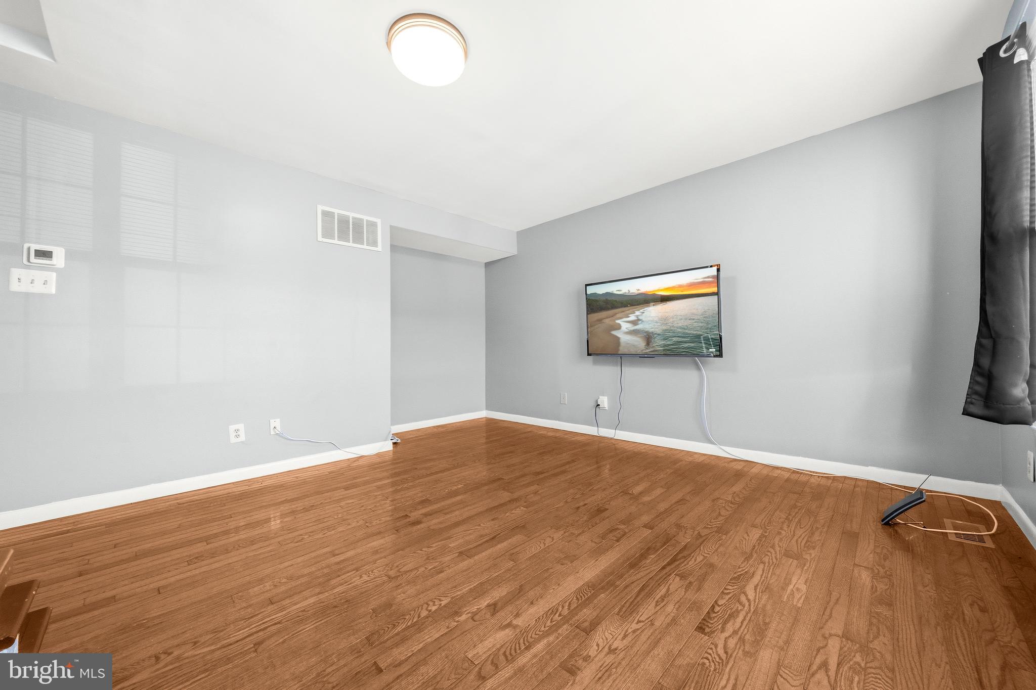 PINES OF LAUREL - Residential