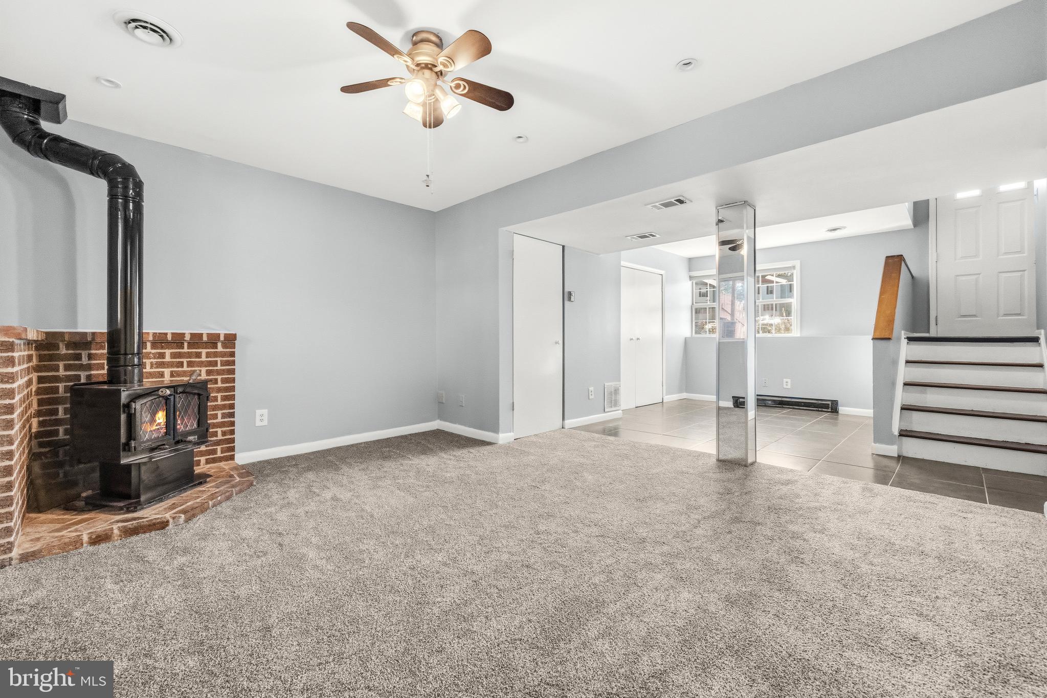 PINES OF LAUREL - Residential