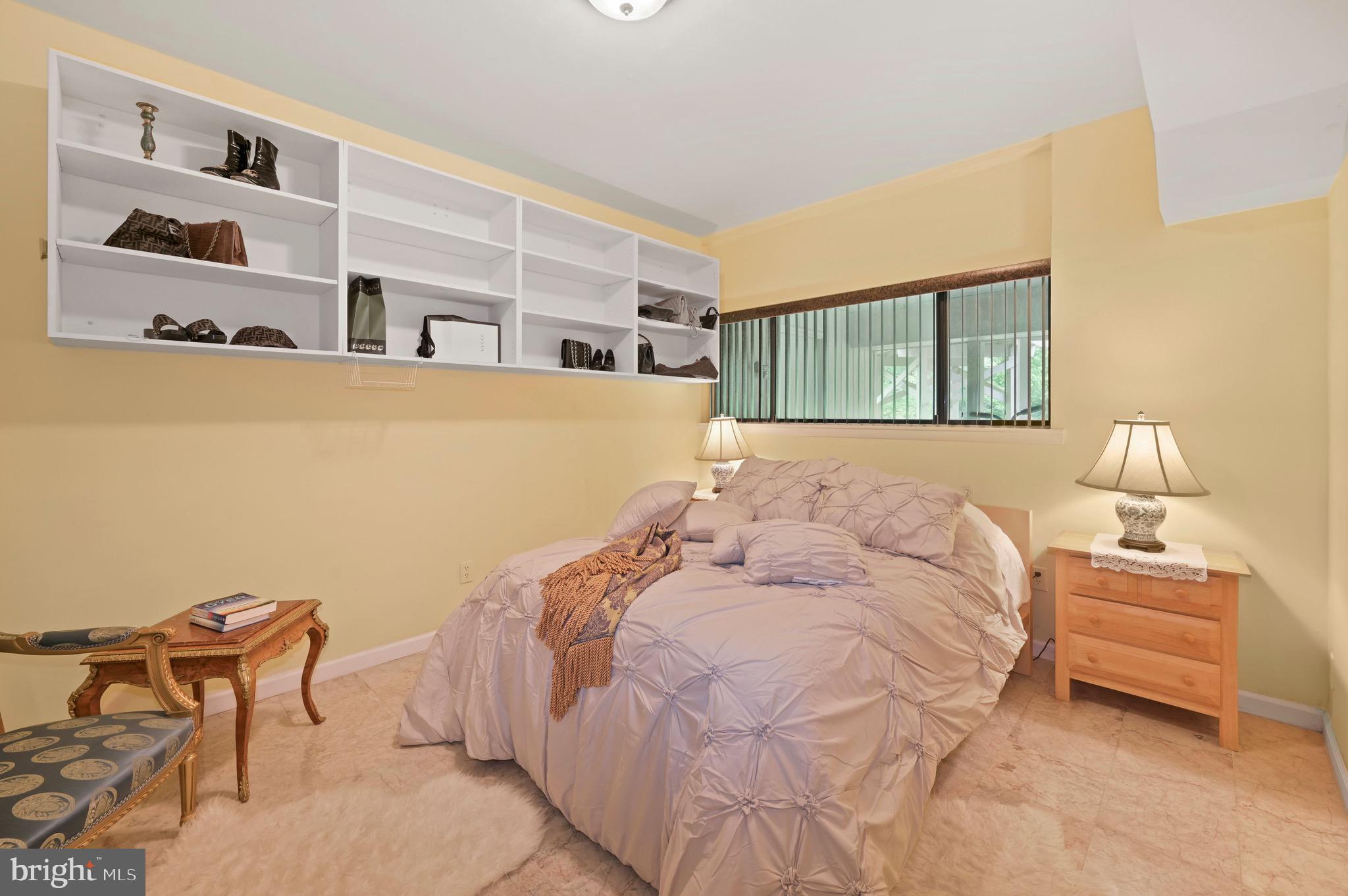 POTOMAC HILLS - Residential