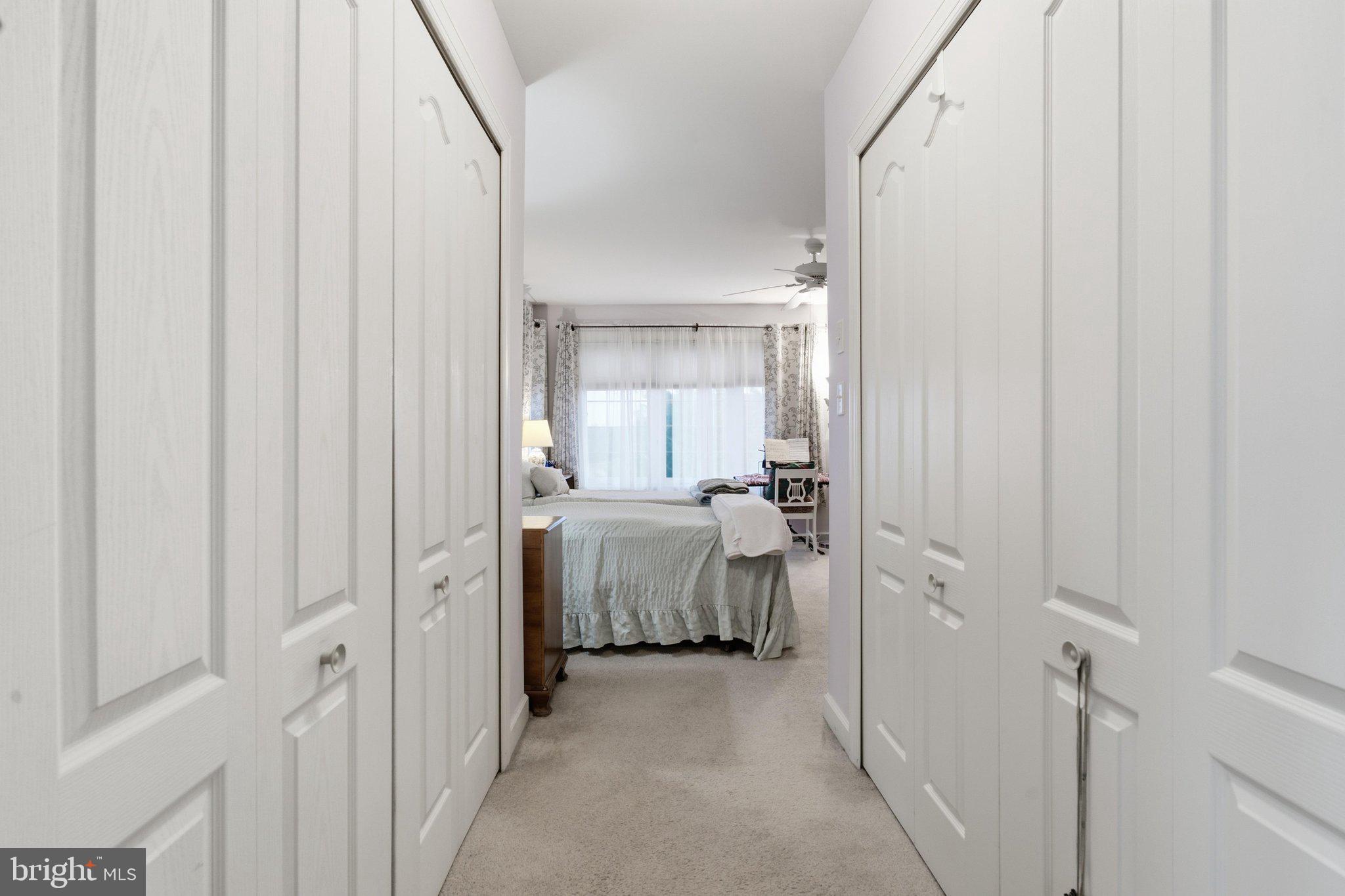 MOUNT JOY - Residential