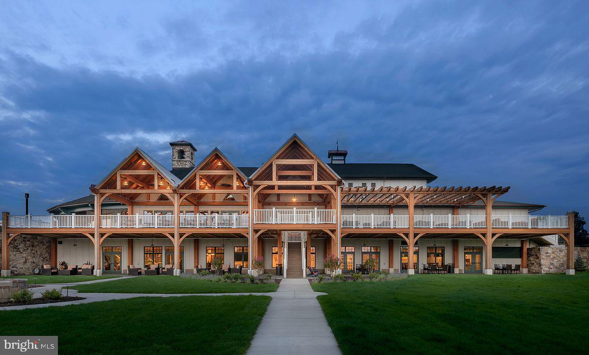 LAKE FREDERICK - Residential Lease