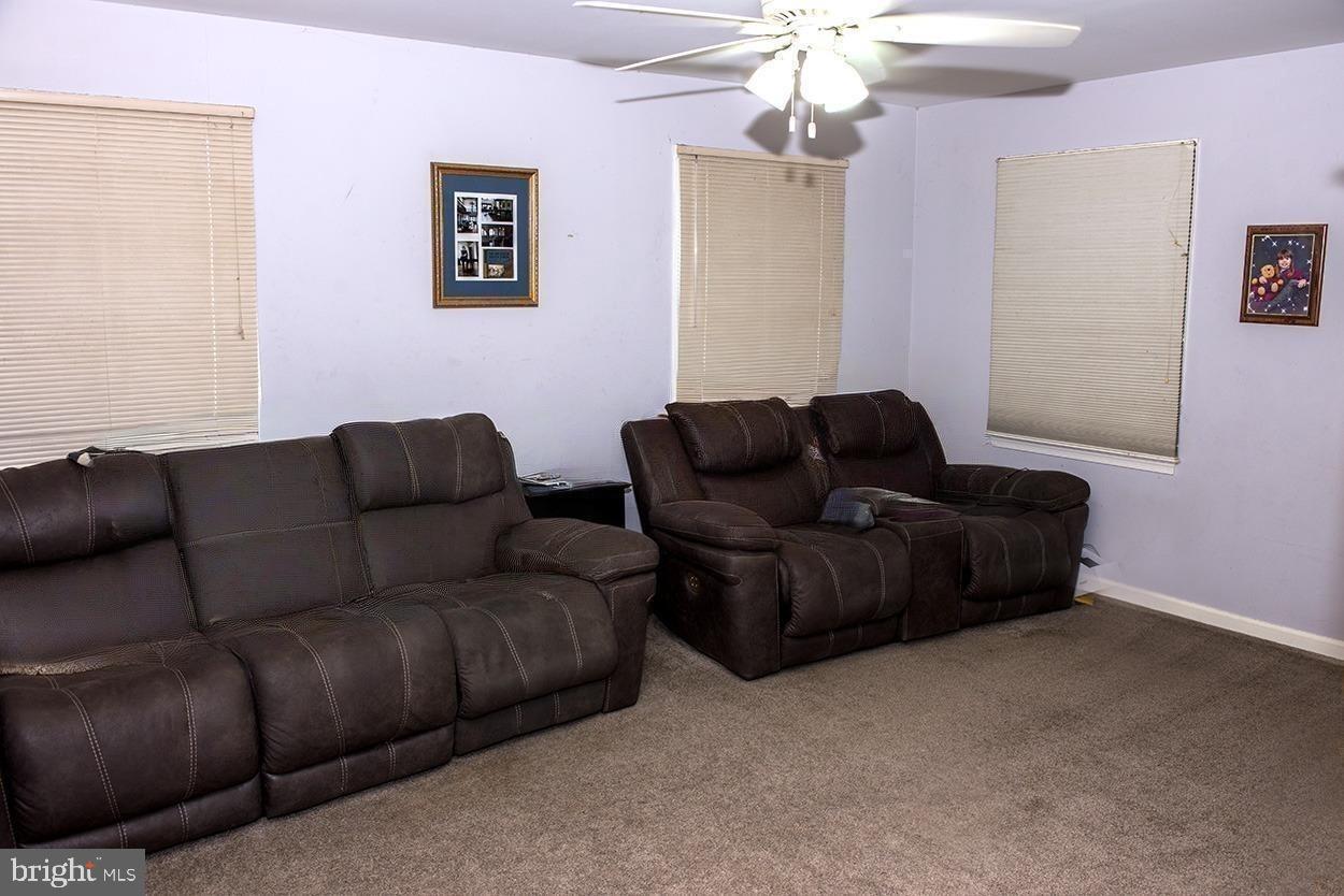 CENTREVILLE - Residential