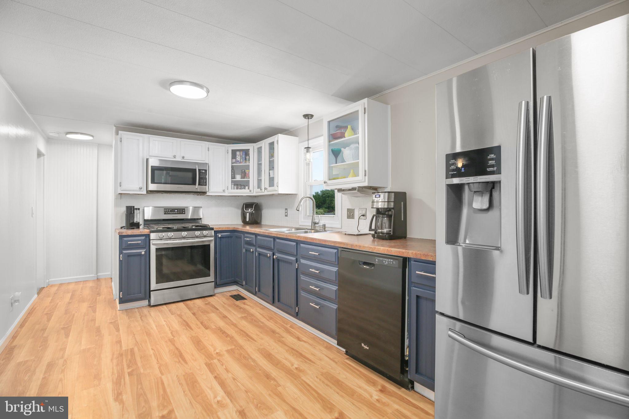 FAIRVIEW  BEACH - Residential