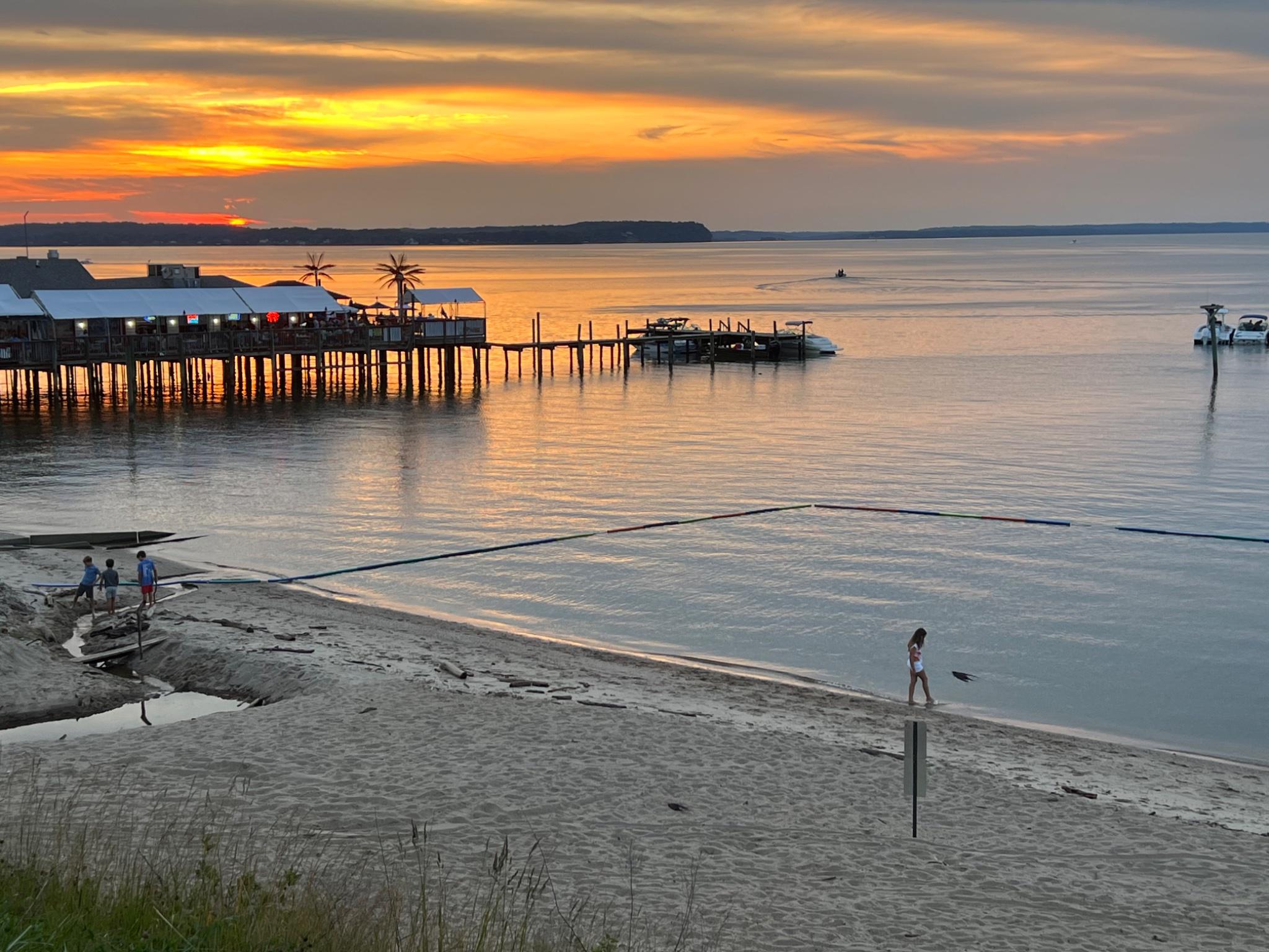 FAIRVIEW  BEACH - Residential