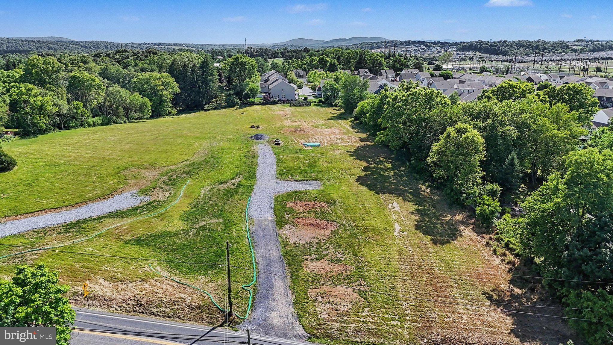Rare opportunity to build your dream home in one of Mechanicsburg's most desirable locations! These spacious homesites are perfectly situated adjacent to the highly sought after Arcona community, offering the ideal blend of privacy, convenience, and accessibility. Bring your own builder and create the custom home you've always envisioned on a generously sized lot with room to spread out and enjoy. Three lots are available, providing a unique chance to secure your spot in this exceptional setting. Conveniently located near boutique shopping, dining, and entertainment, with easy access to US-15, the PA turnpike, and the greater Harrisburg Area. Opportunities like this are hard to find. Schedule your private showing today!