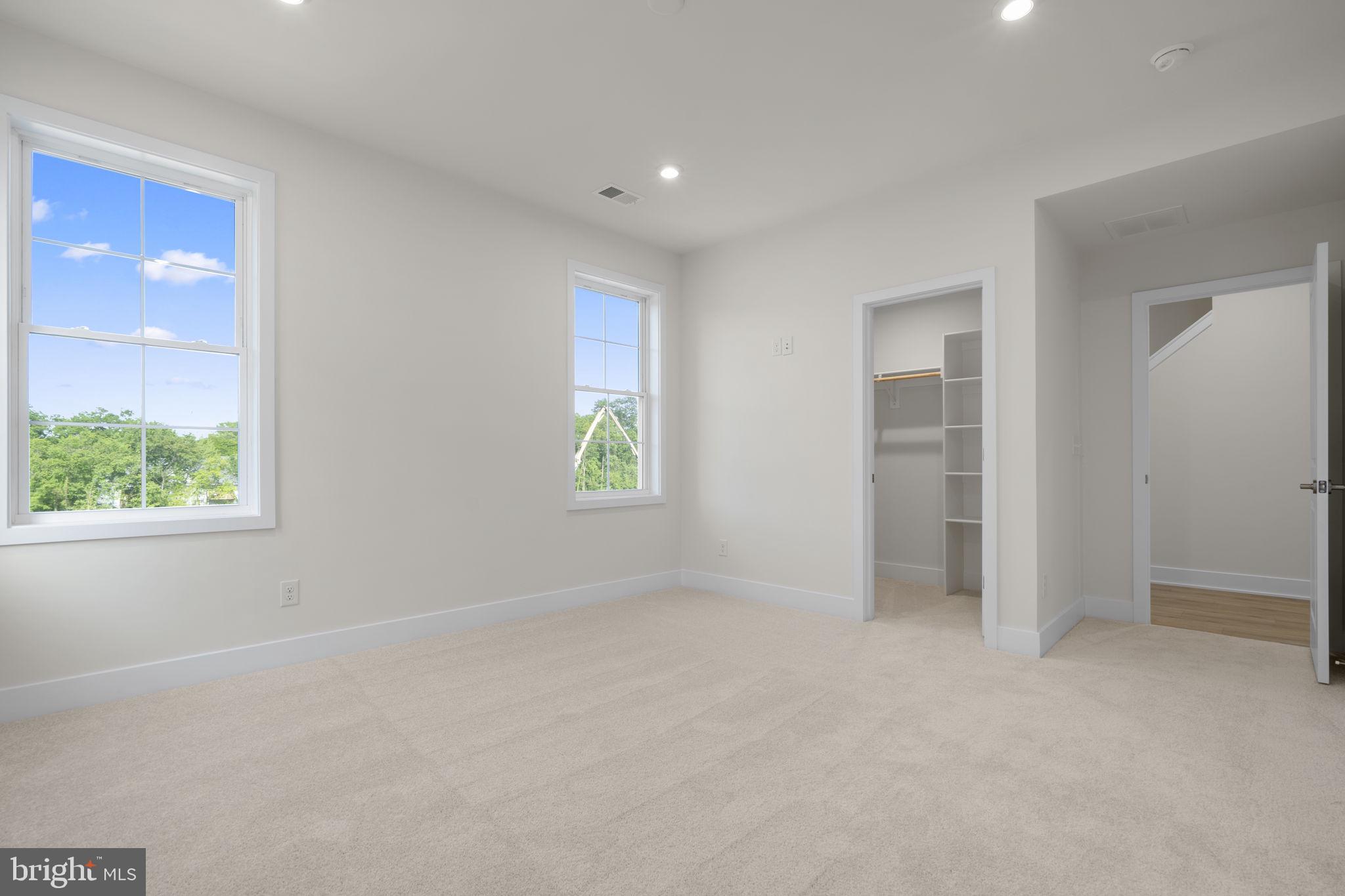 ASHBERRY - Residential