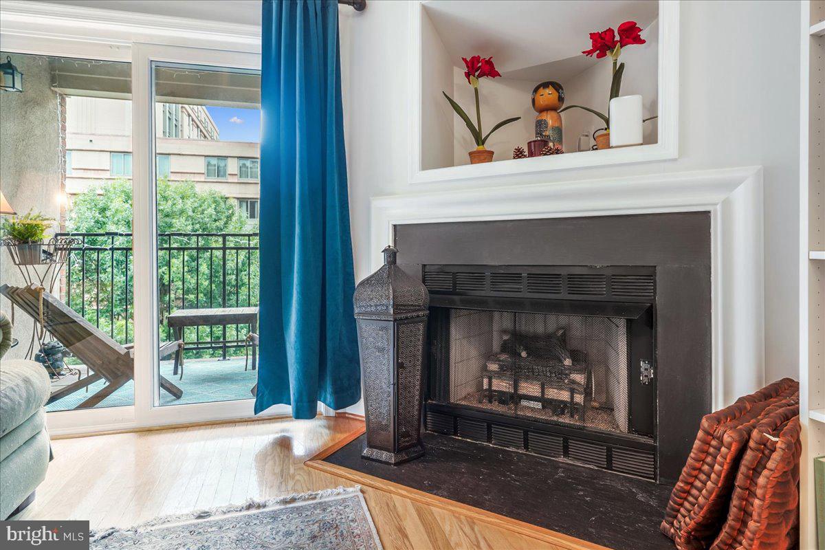 COURTHOUSE HILL - Residential