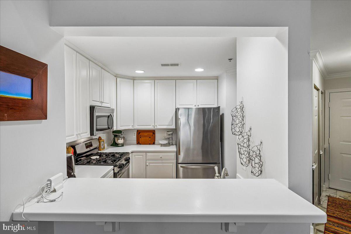 COURTHOUSE HILL - Residential