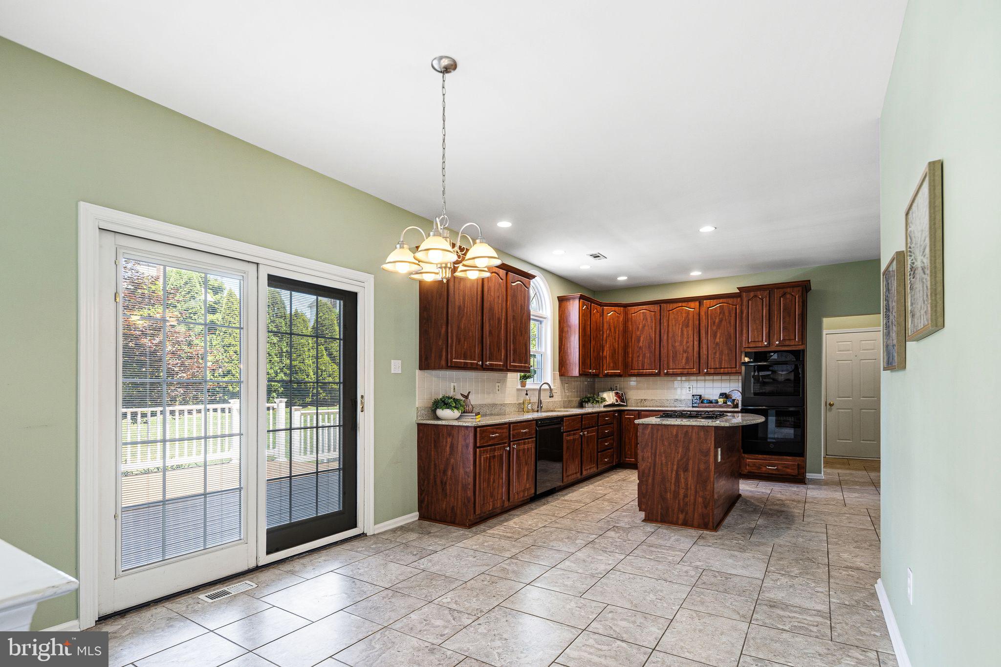 HEATHER RIDGE - Residential