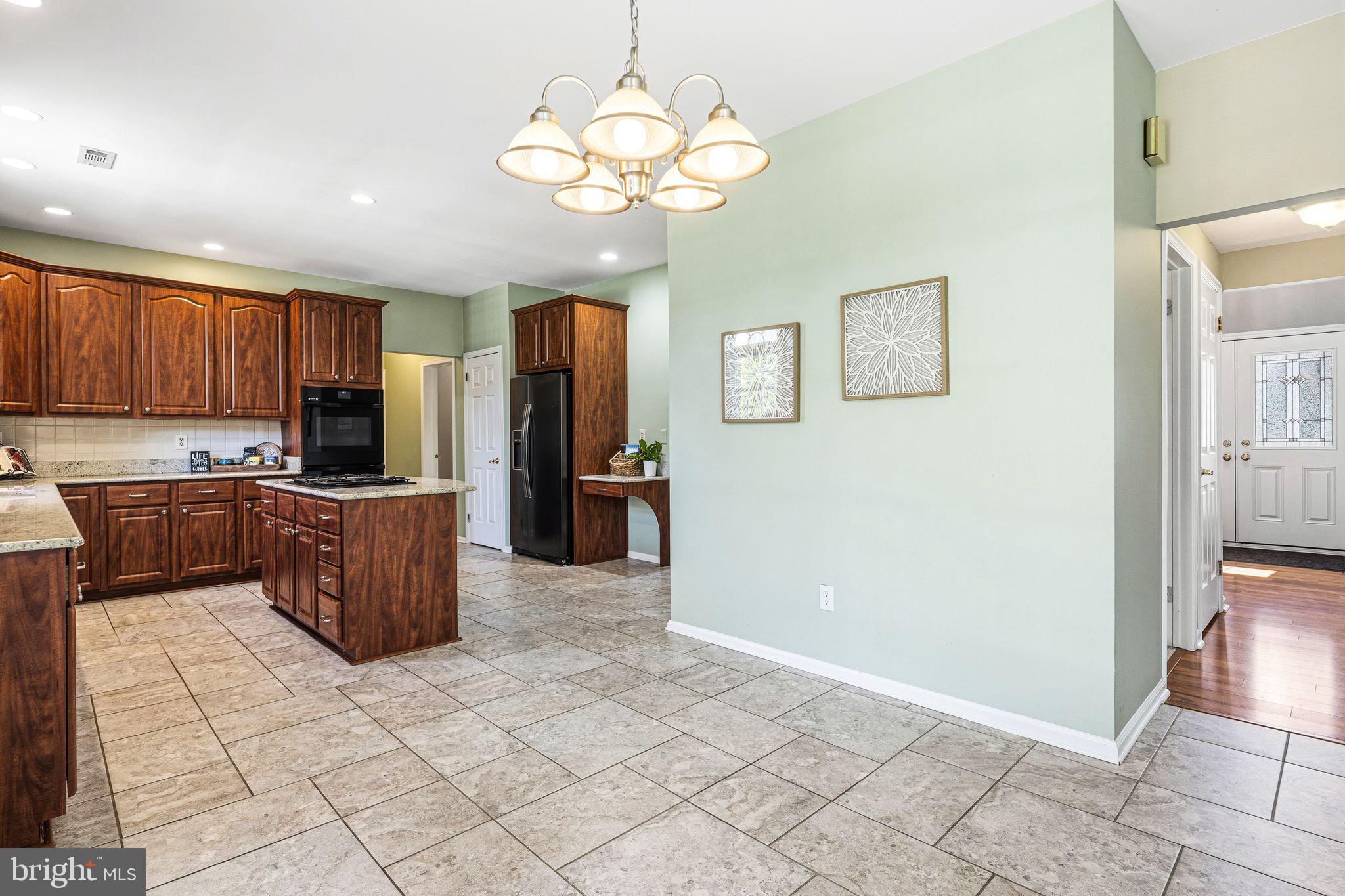 HEATHER RIDGE - Residential