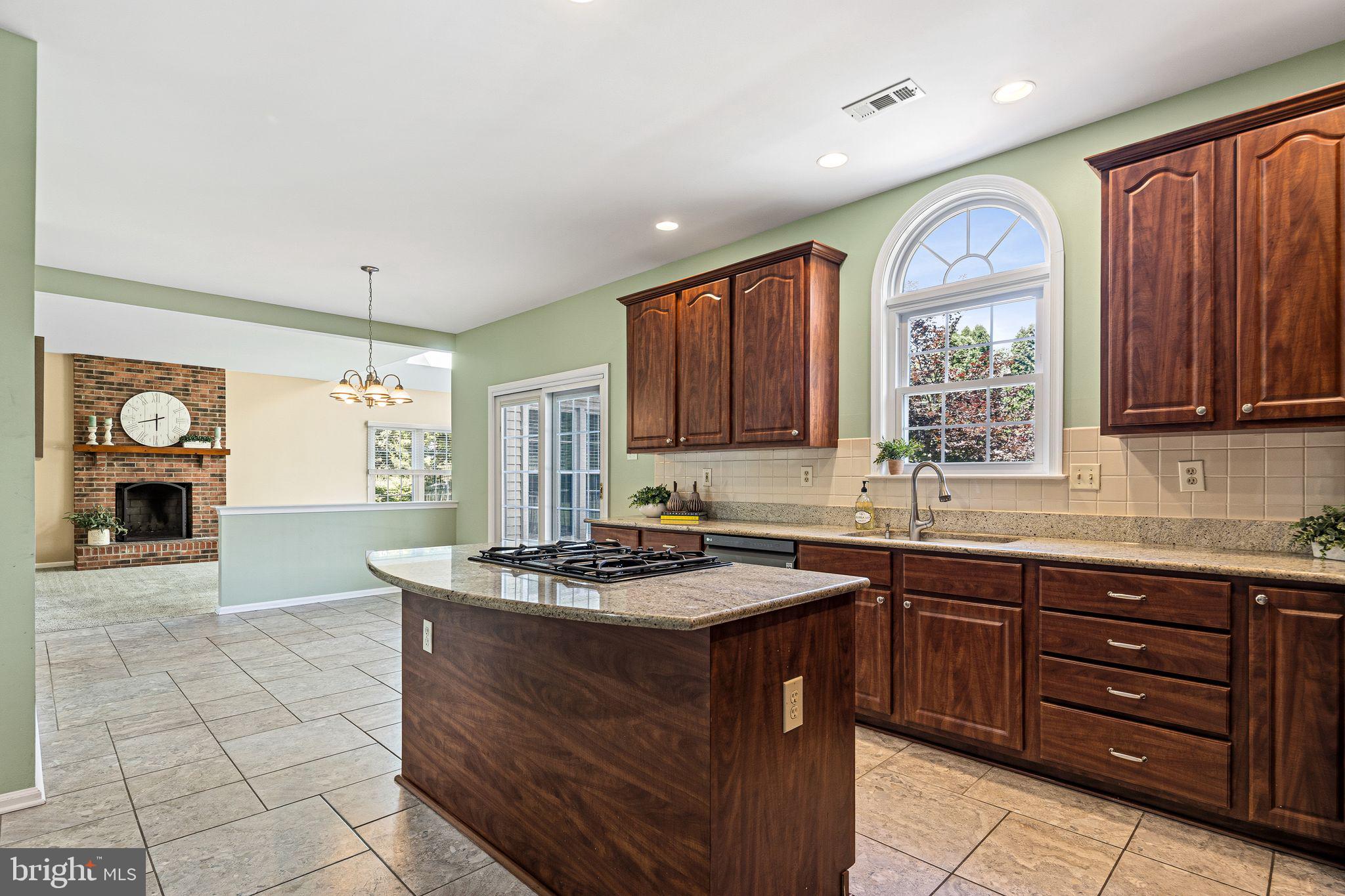 HEATHER RIDGE - Residential