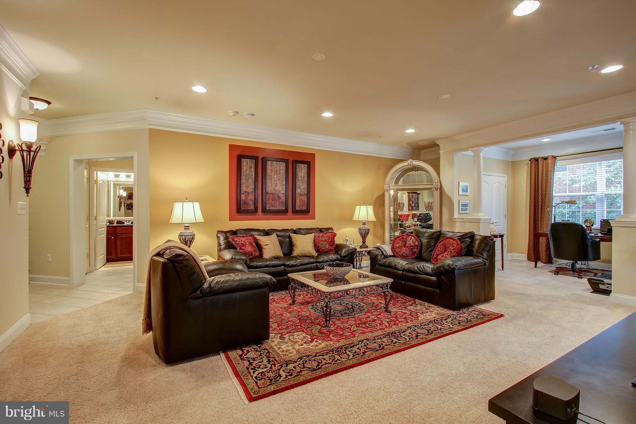 KING FARM BAILEYS COMMON - Residential