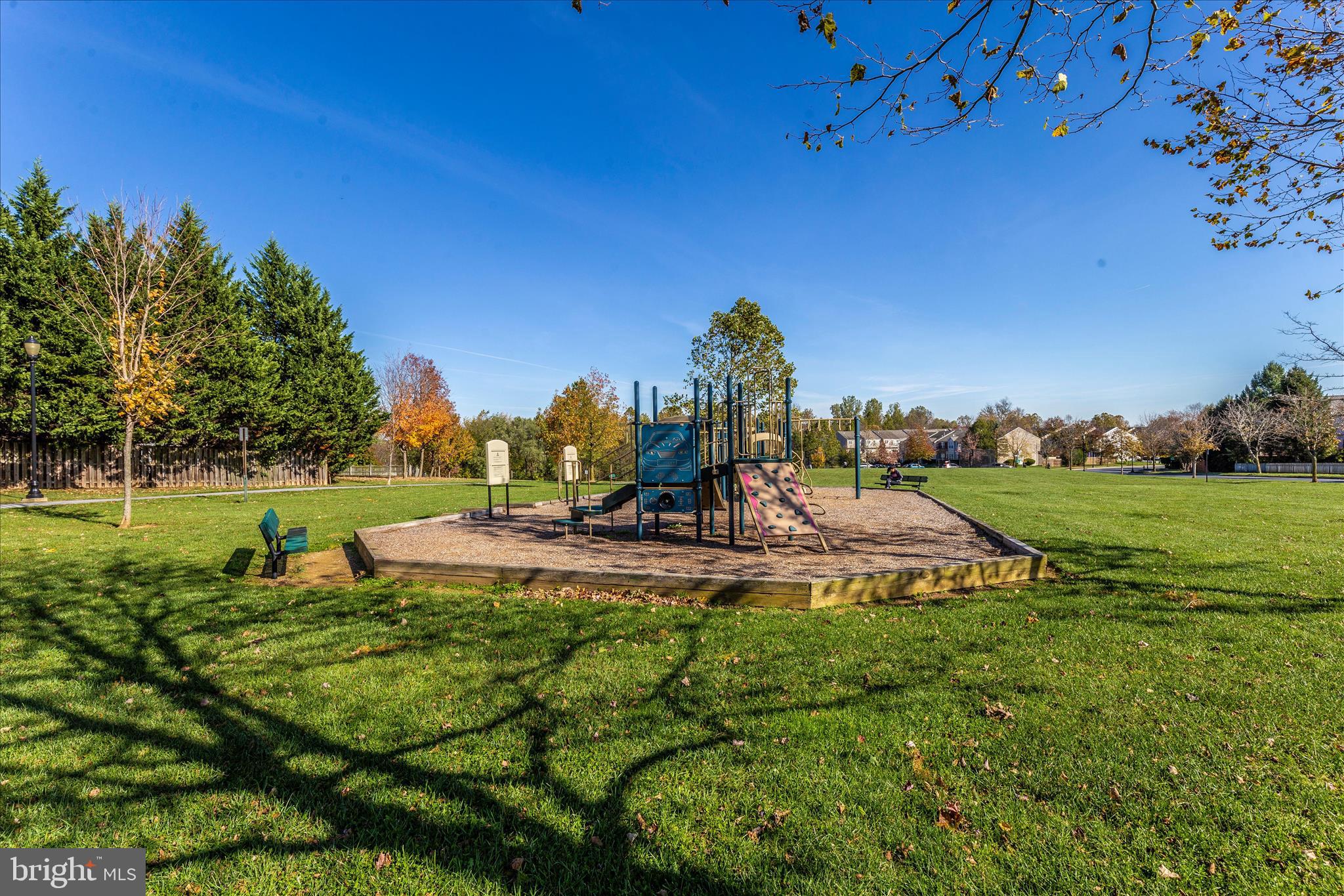 WILLOW BROOK - Residential