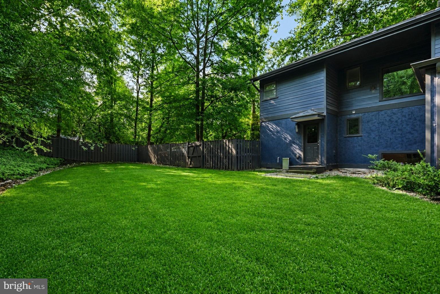CABIN JOHN PARK - Residential