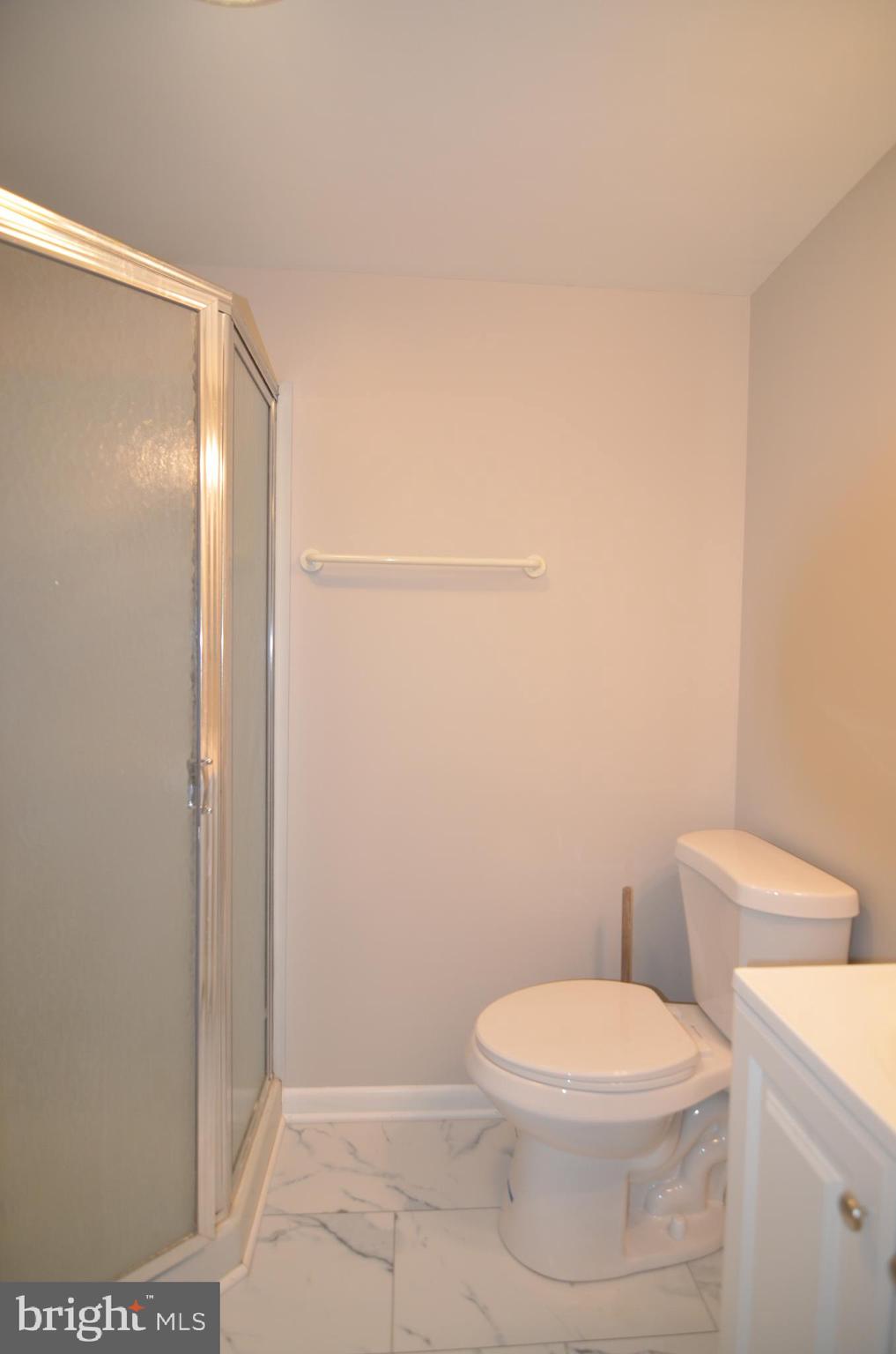 STONEYBROOK ESTATES - Residential Lease