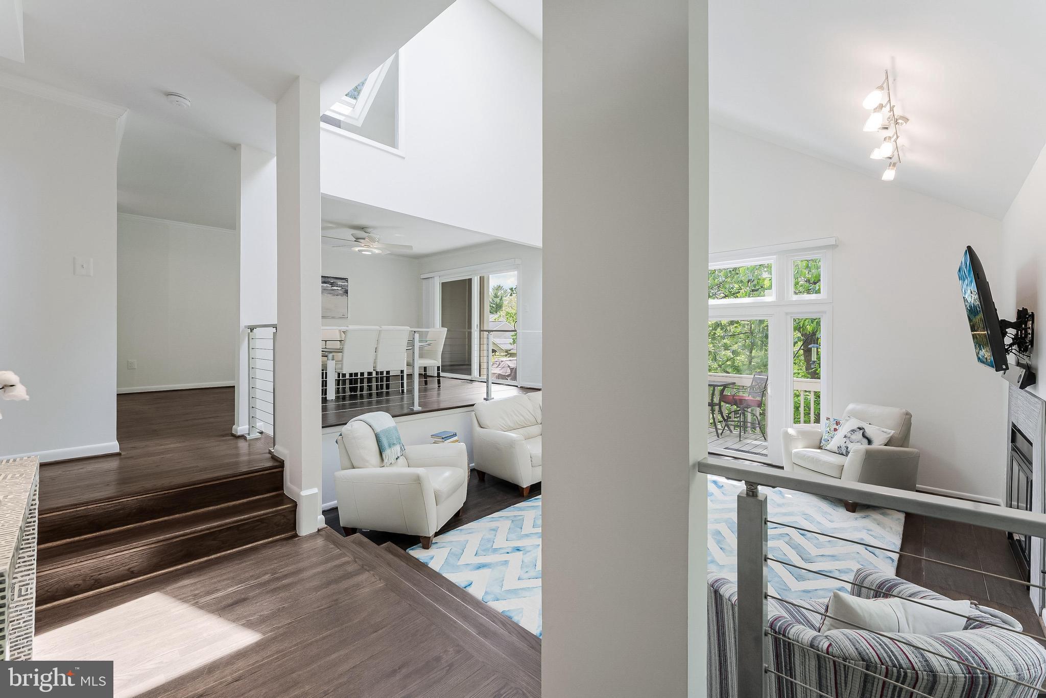 MALLARDS LANDING - Residential