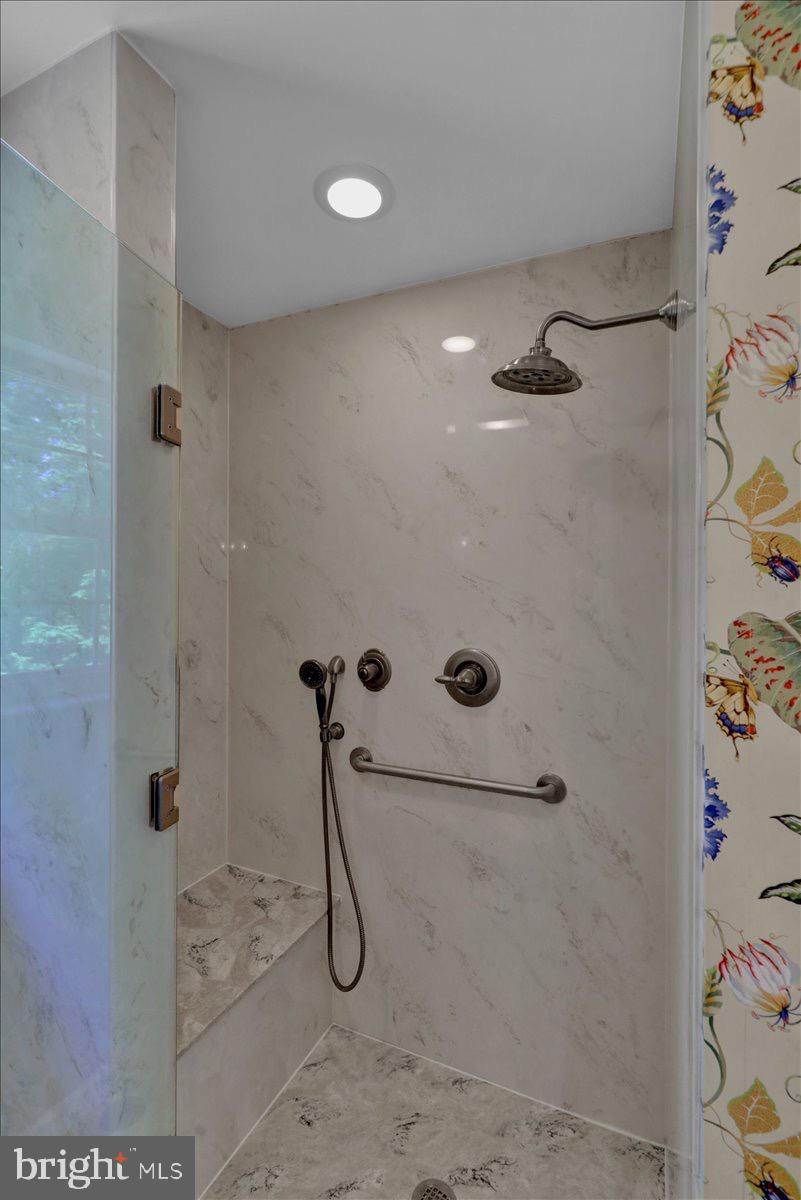GREENBRIAR - Residential
