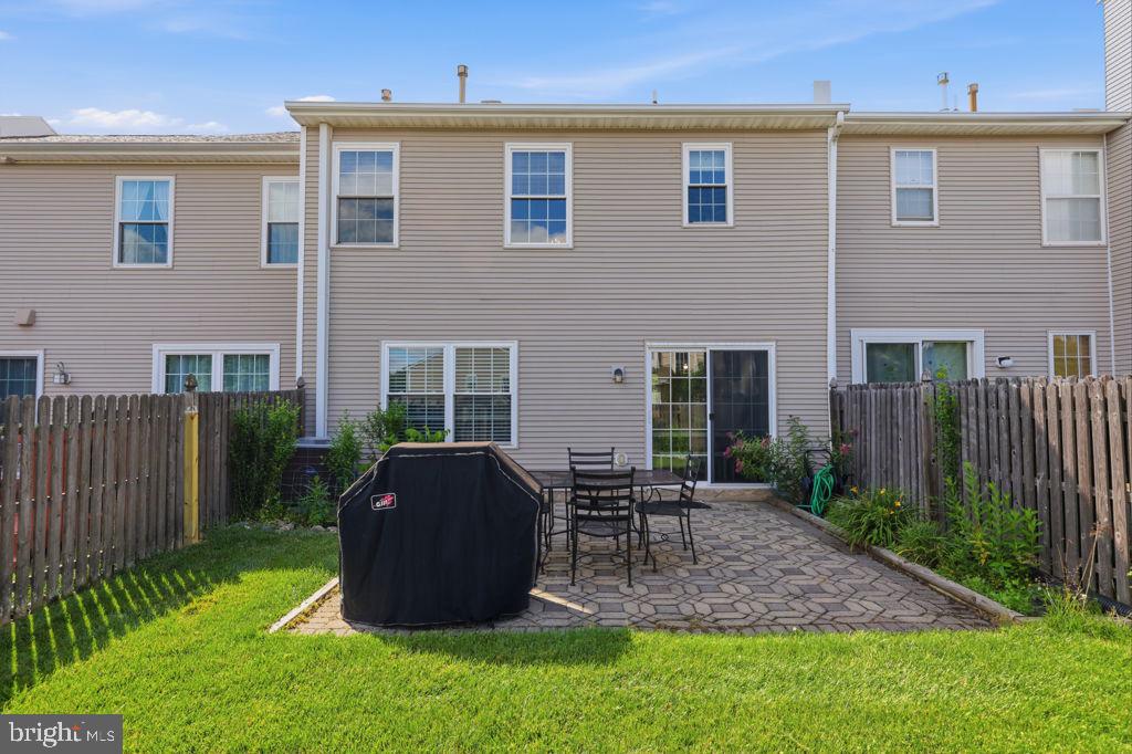 NEWTOWN GRANT - Residential