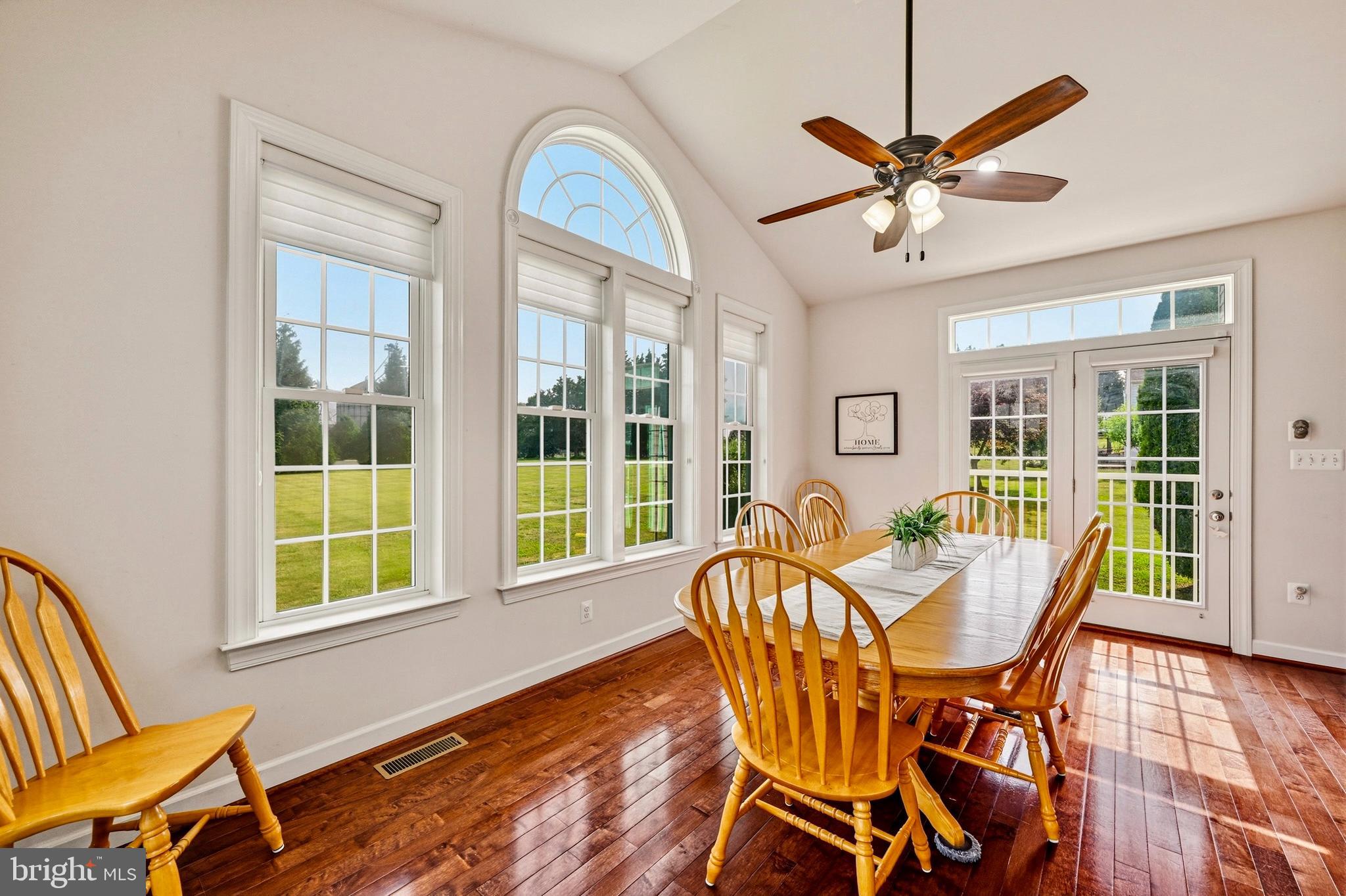 WARFIELD ESTATES - Residential