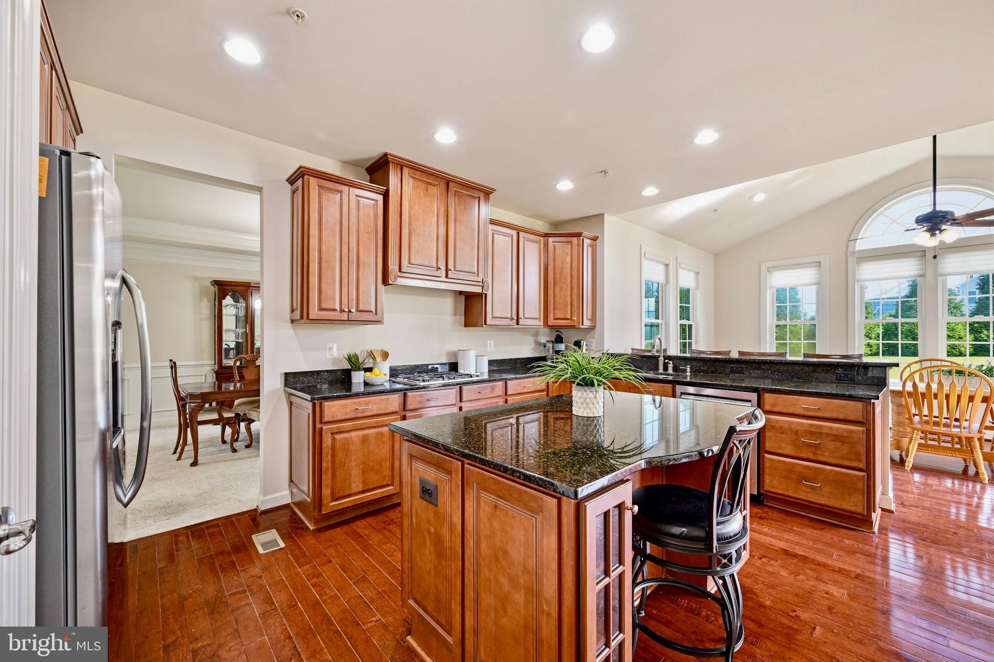 WARFIELD ESTATES - Residential