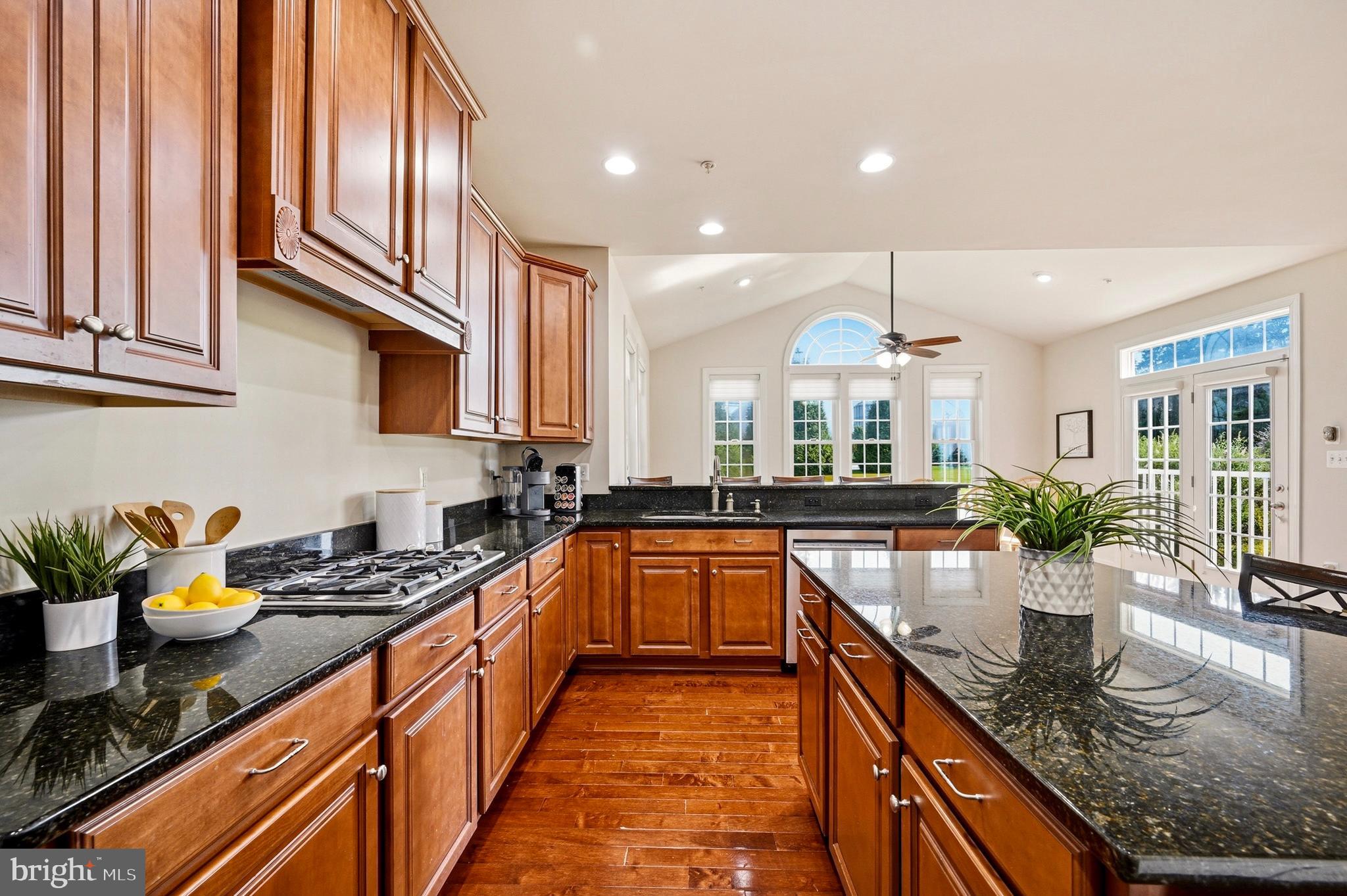 WARFIELD ESTATES - Residential