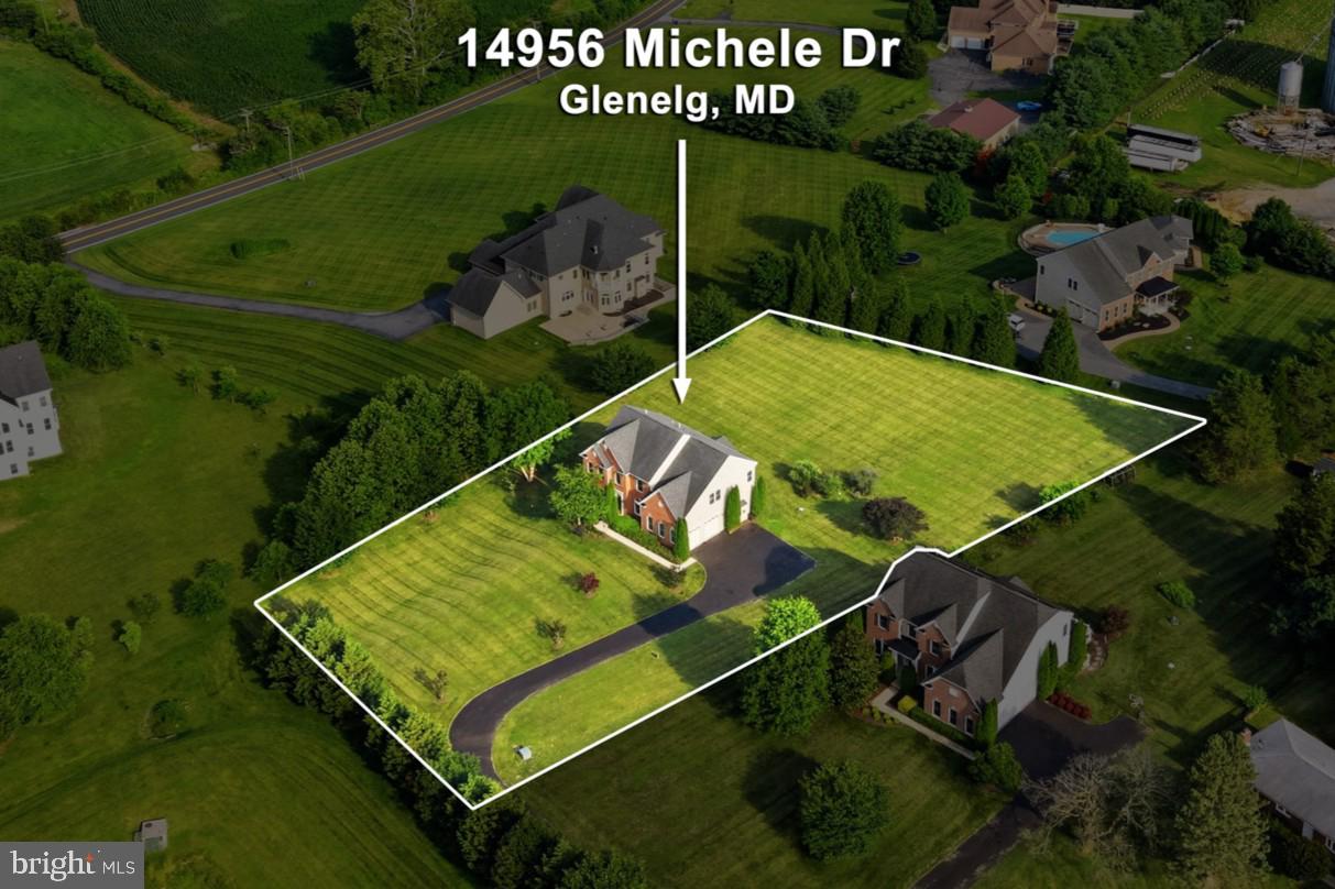 WARFIELD ESTATES - Residential