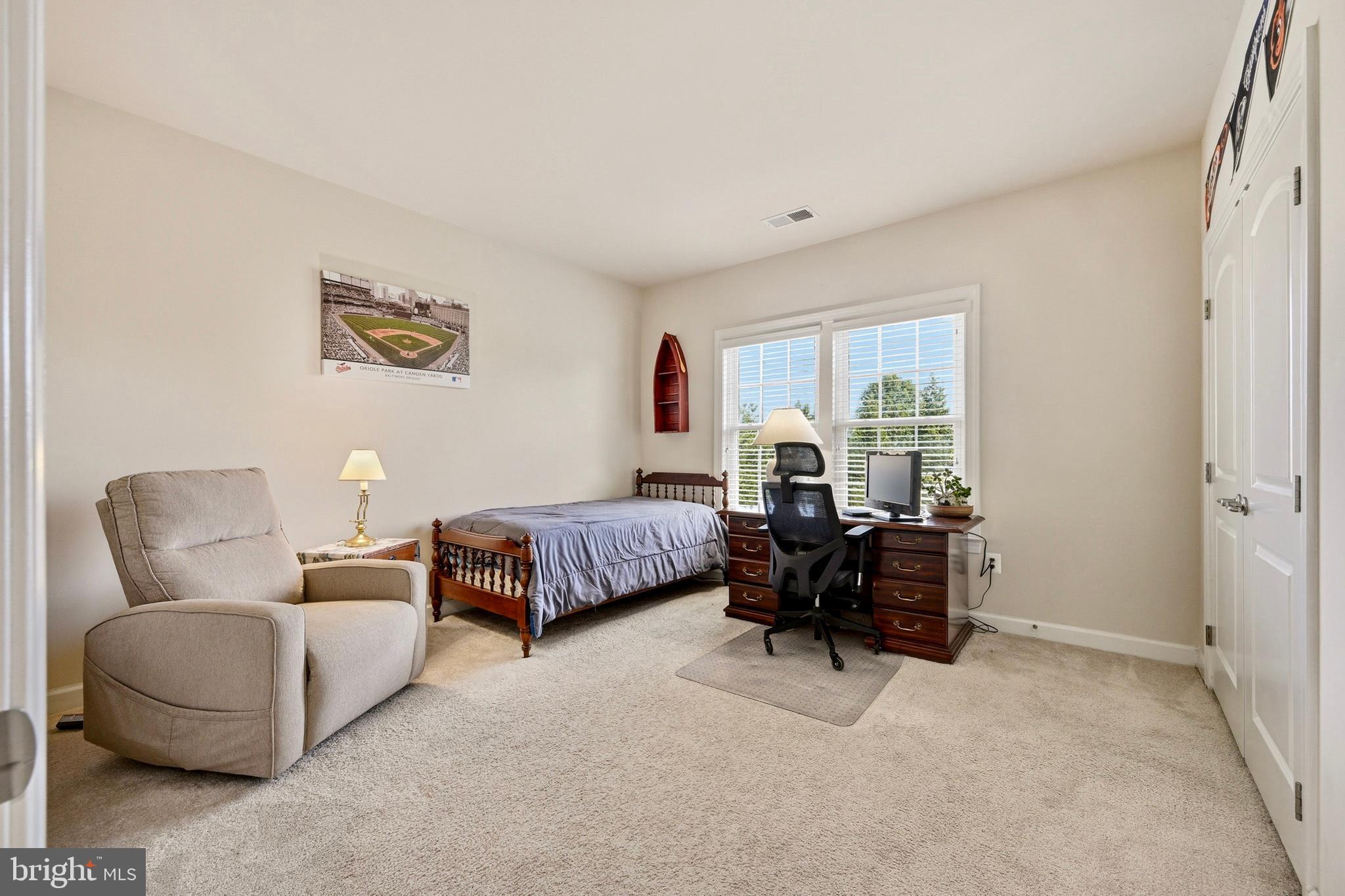 WARFIELD ESTATES - Residential