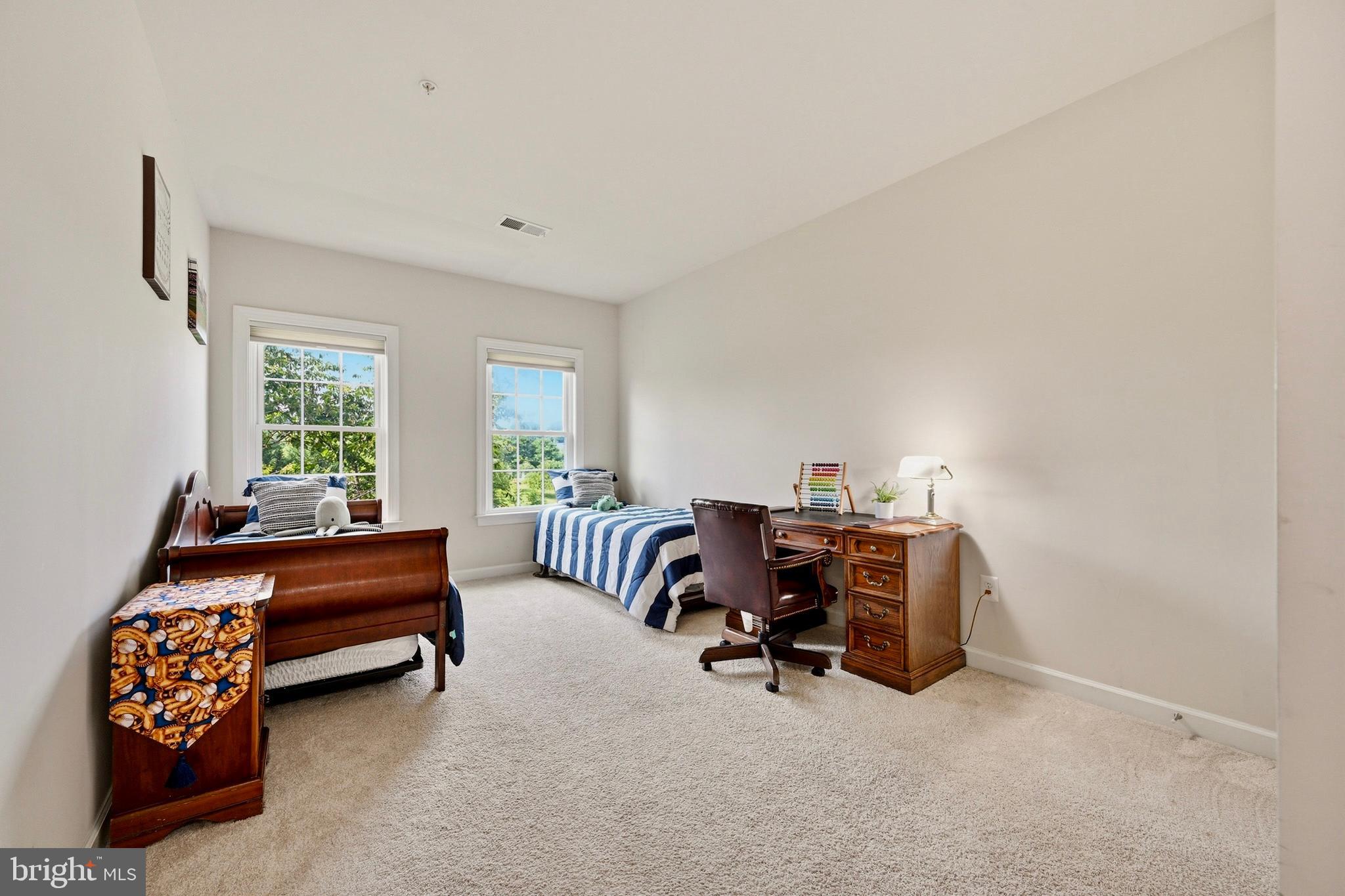 WARFIELD ESTATES - Residential