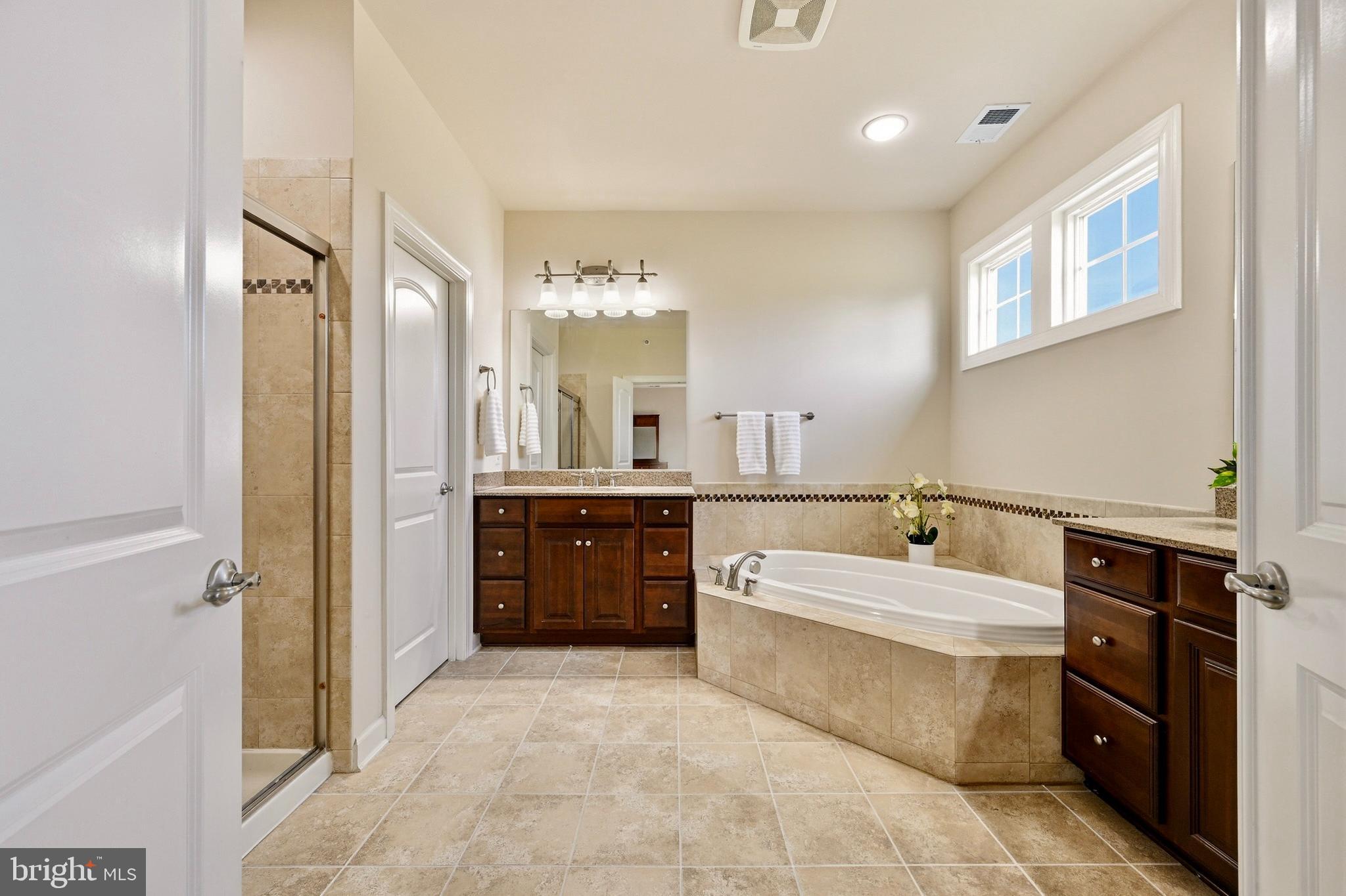 WARFIELD ESTATES - Residential