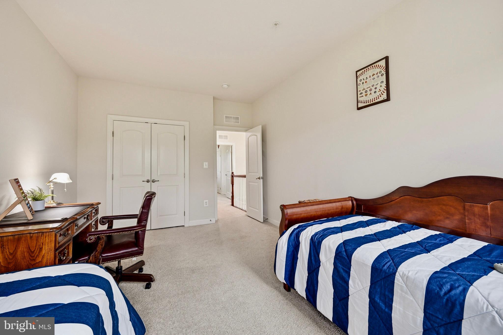WARFIELD ESTATES - Residential