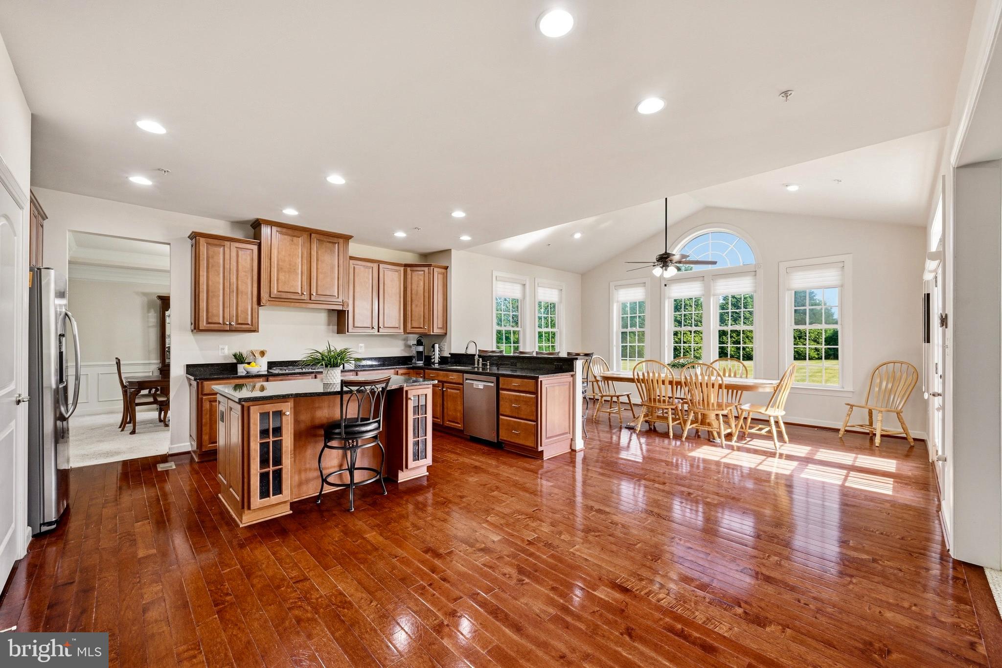 WARFIELD ESTATES - Residential