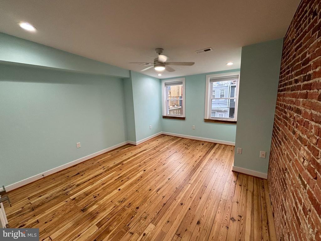 FEDERAL HILL HISTORIC DISTRICT - Residential Lease