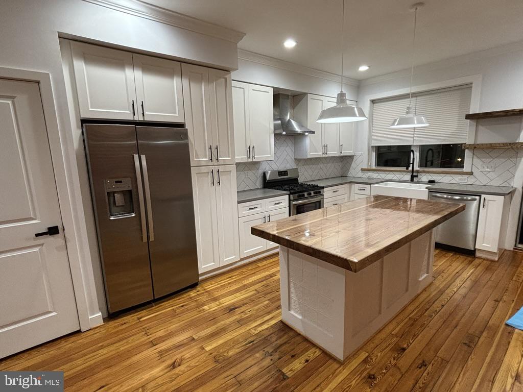 FEDERAL HILL HISTORIC DISTRICT - Residential Lease
