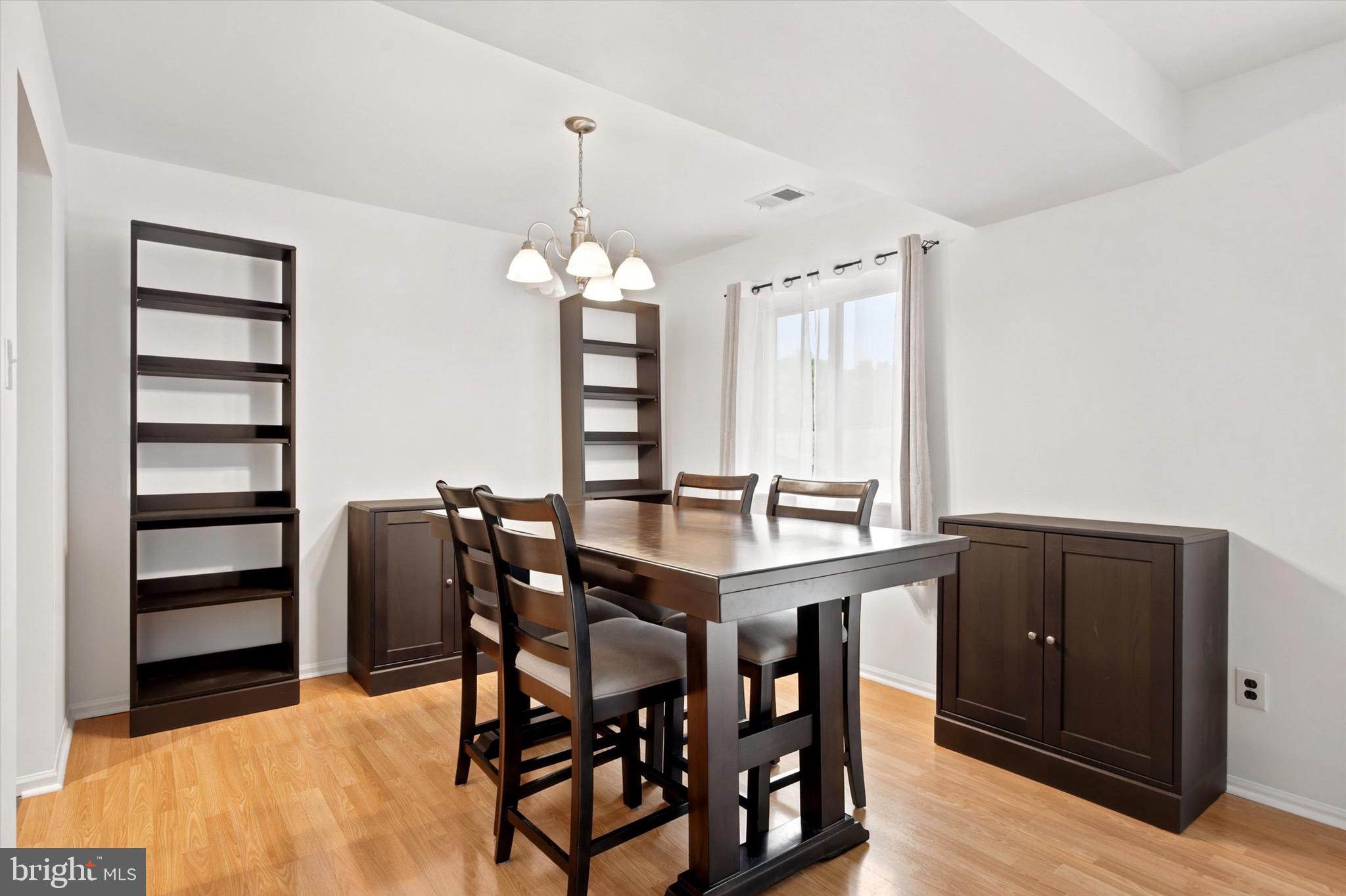 CHESTERBROOK - Residential