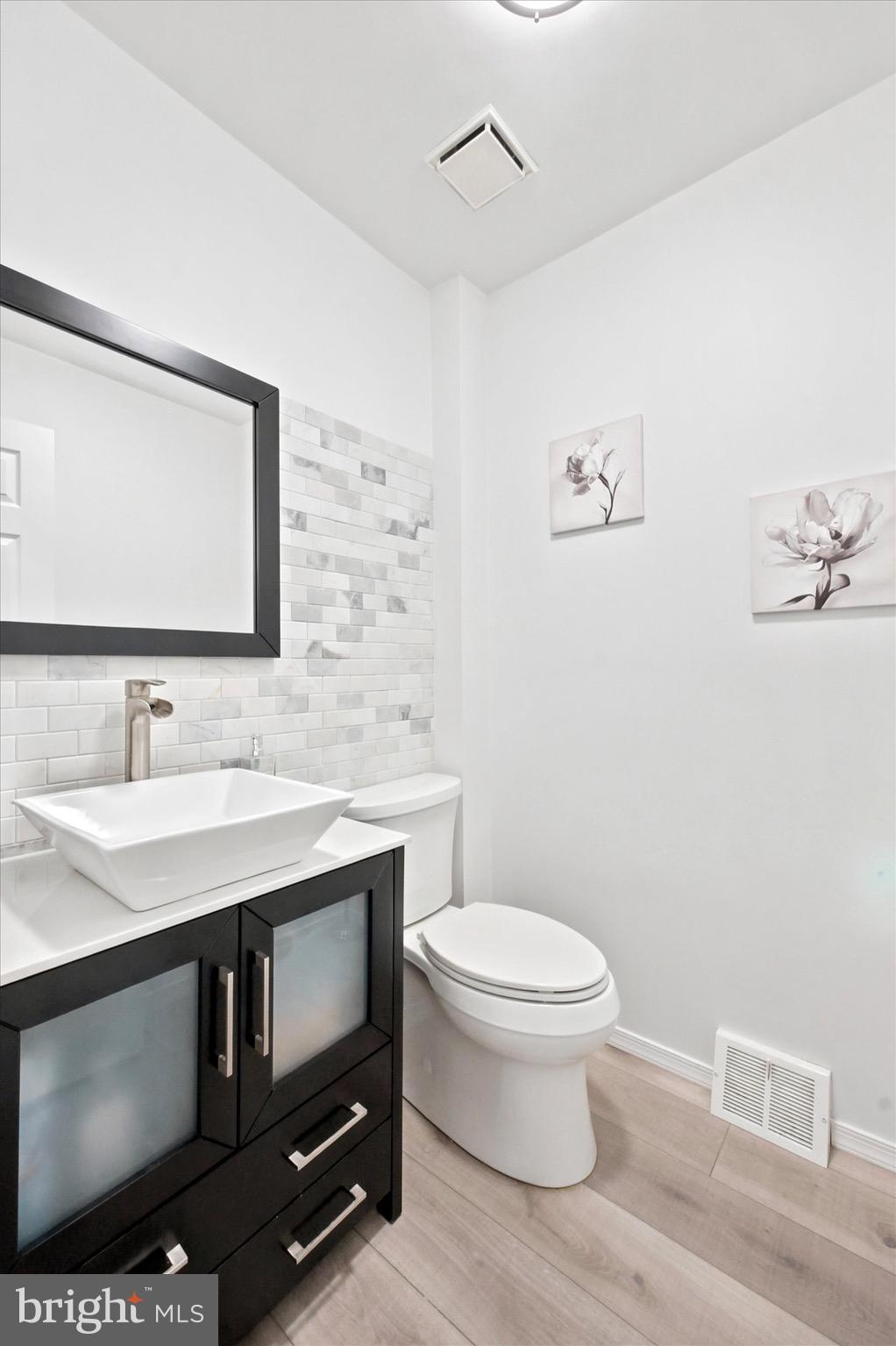 CHESTERBROOK - Residential