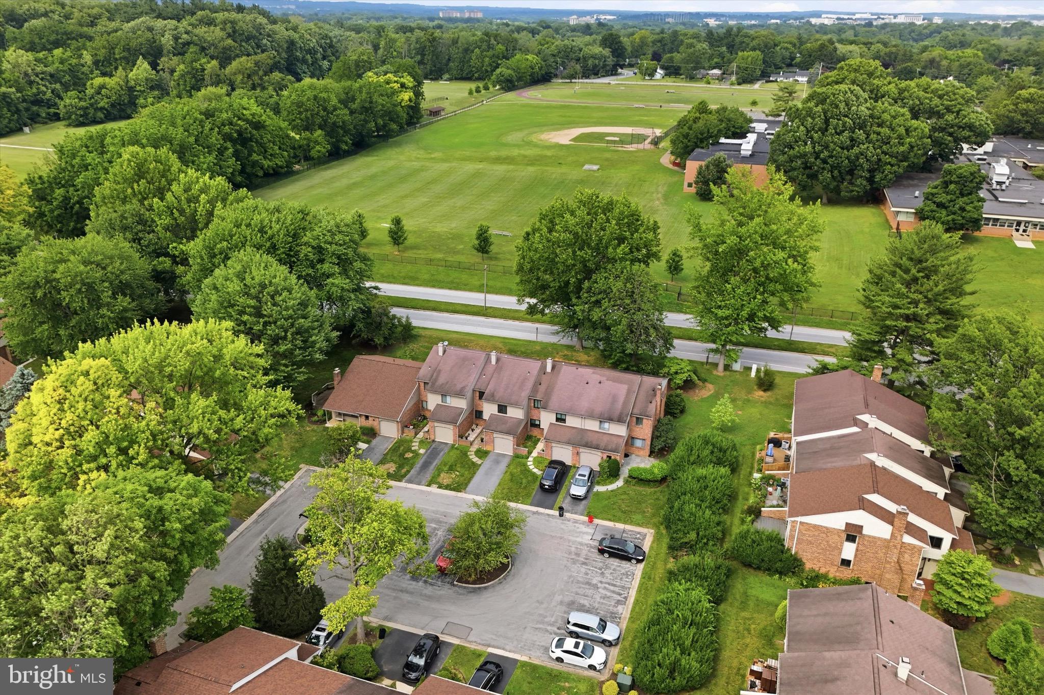 CHESTERBROOK - Residential