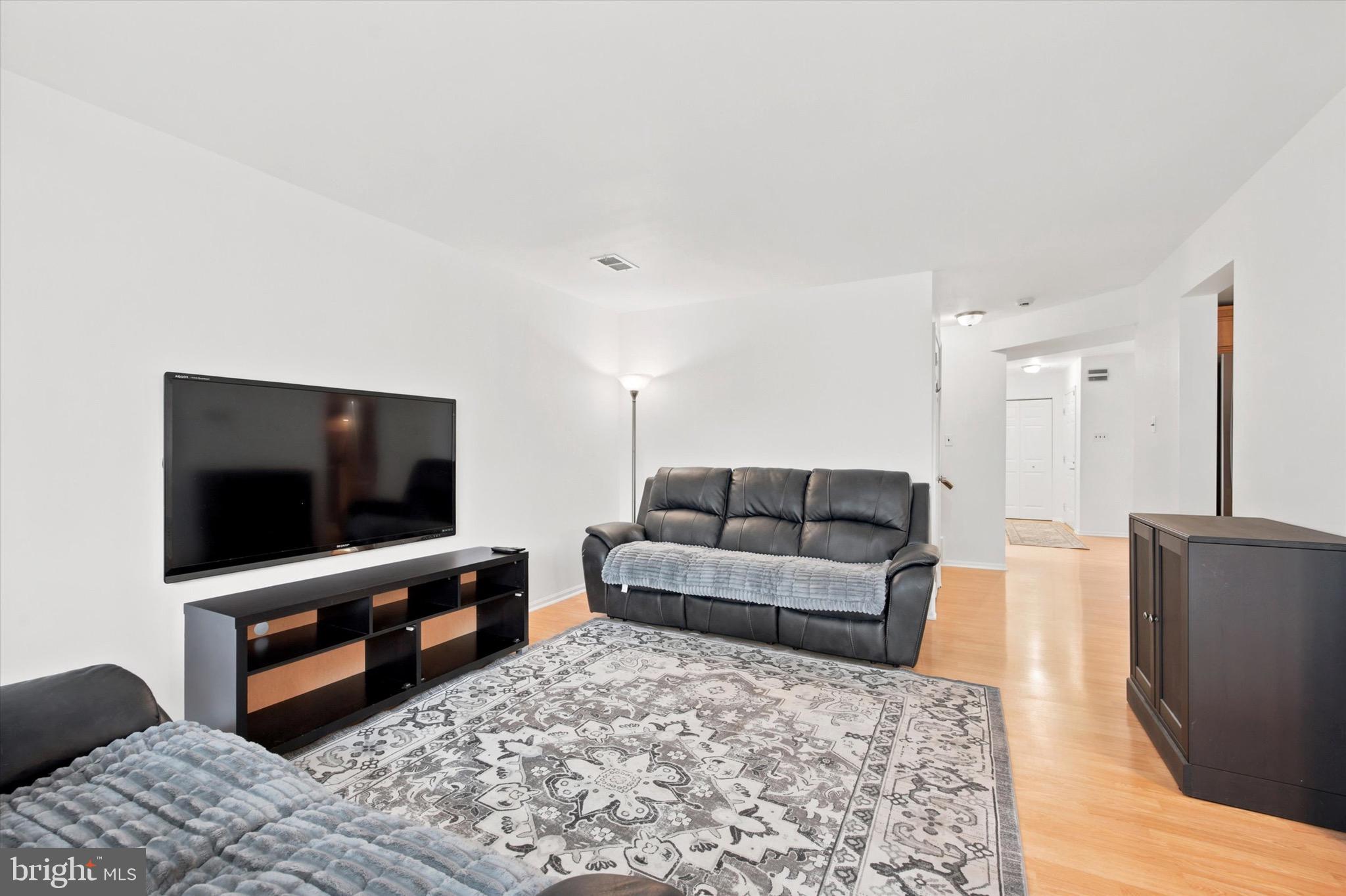 CHESTERBROOK - Residential