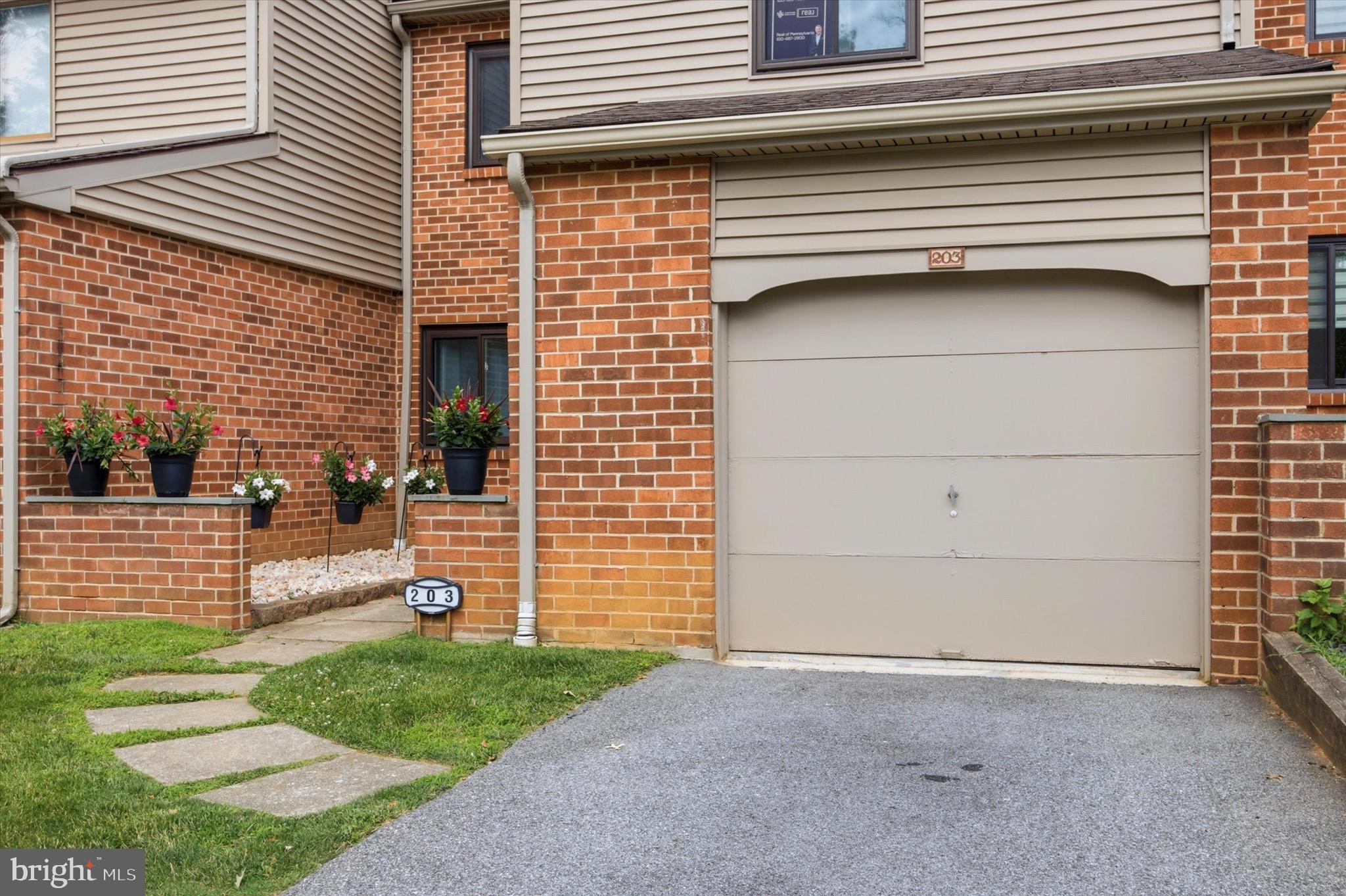 CHESTERBROOK - Residential