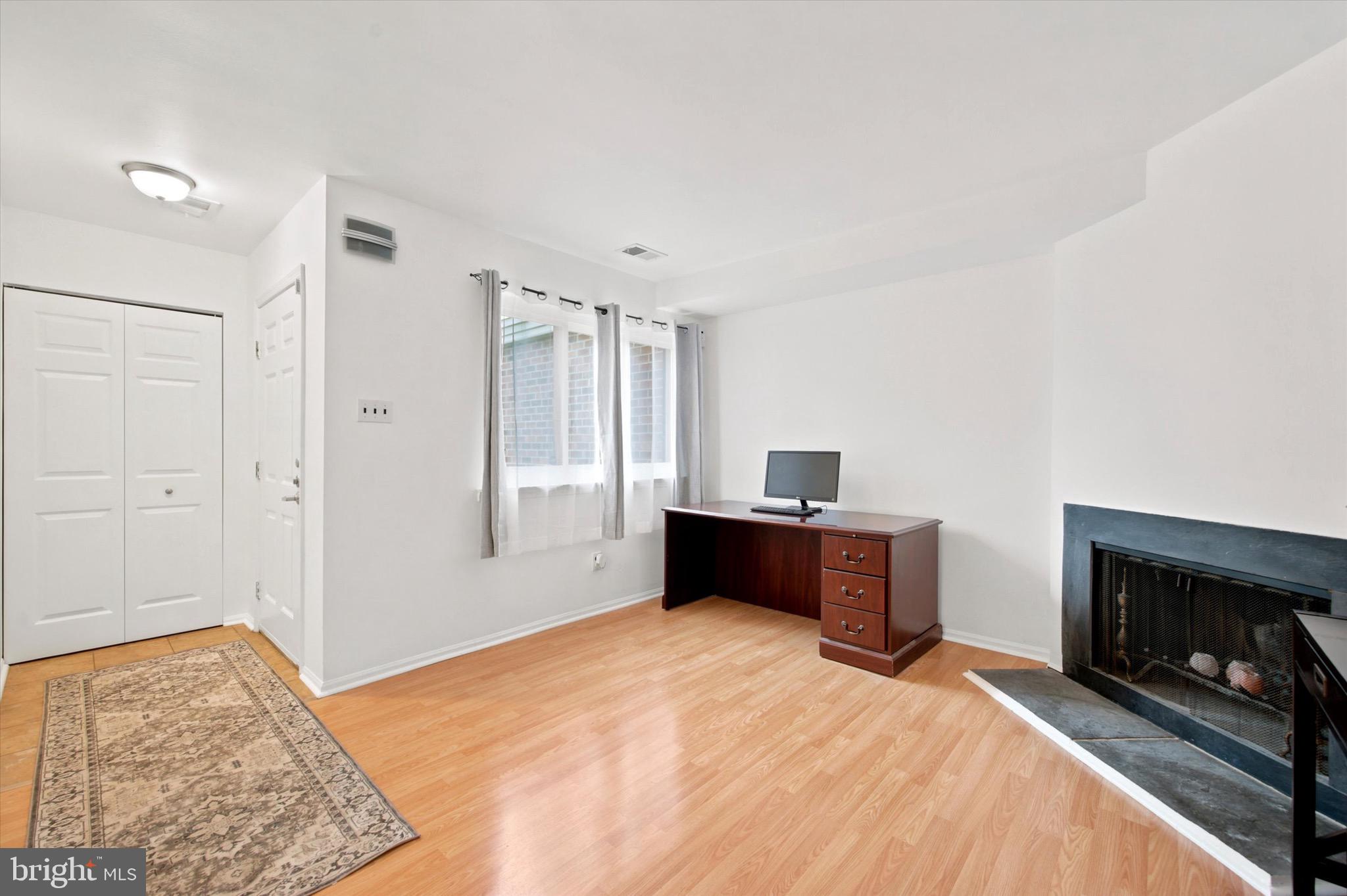 CHESTERBROOK - Residential