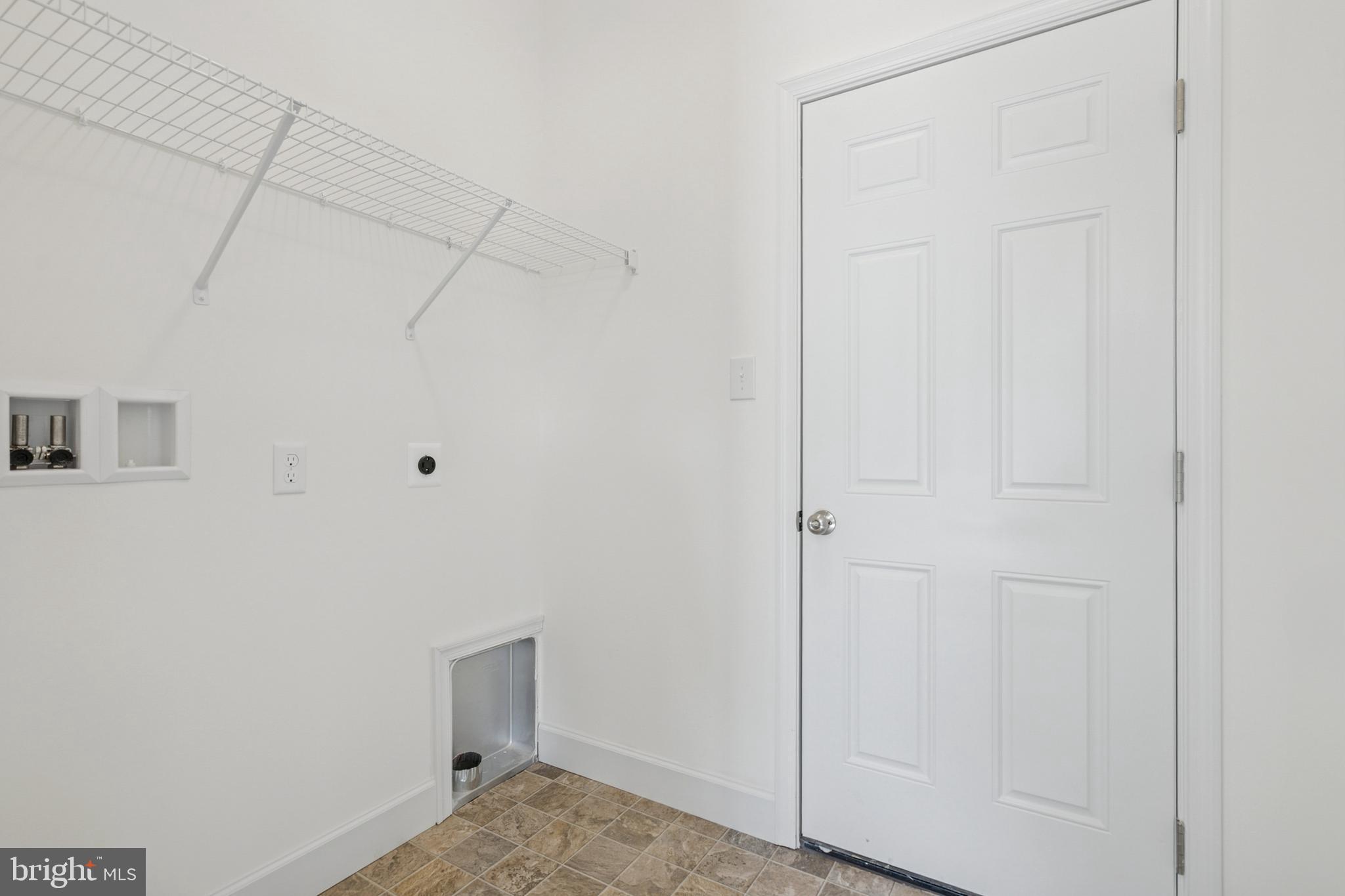 CUMBERLAND VILLAGE - Residential
