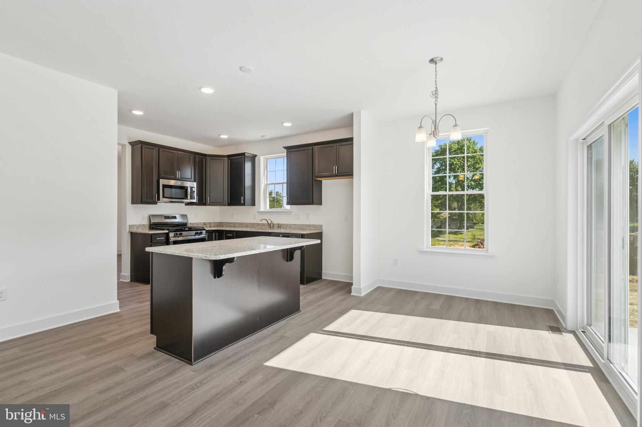 CUMBERLAND VILLAGE - Residential