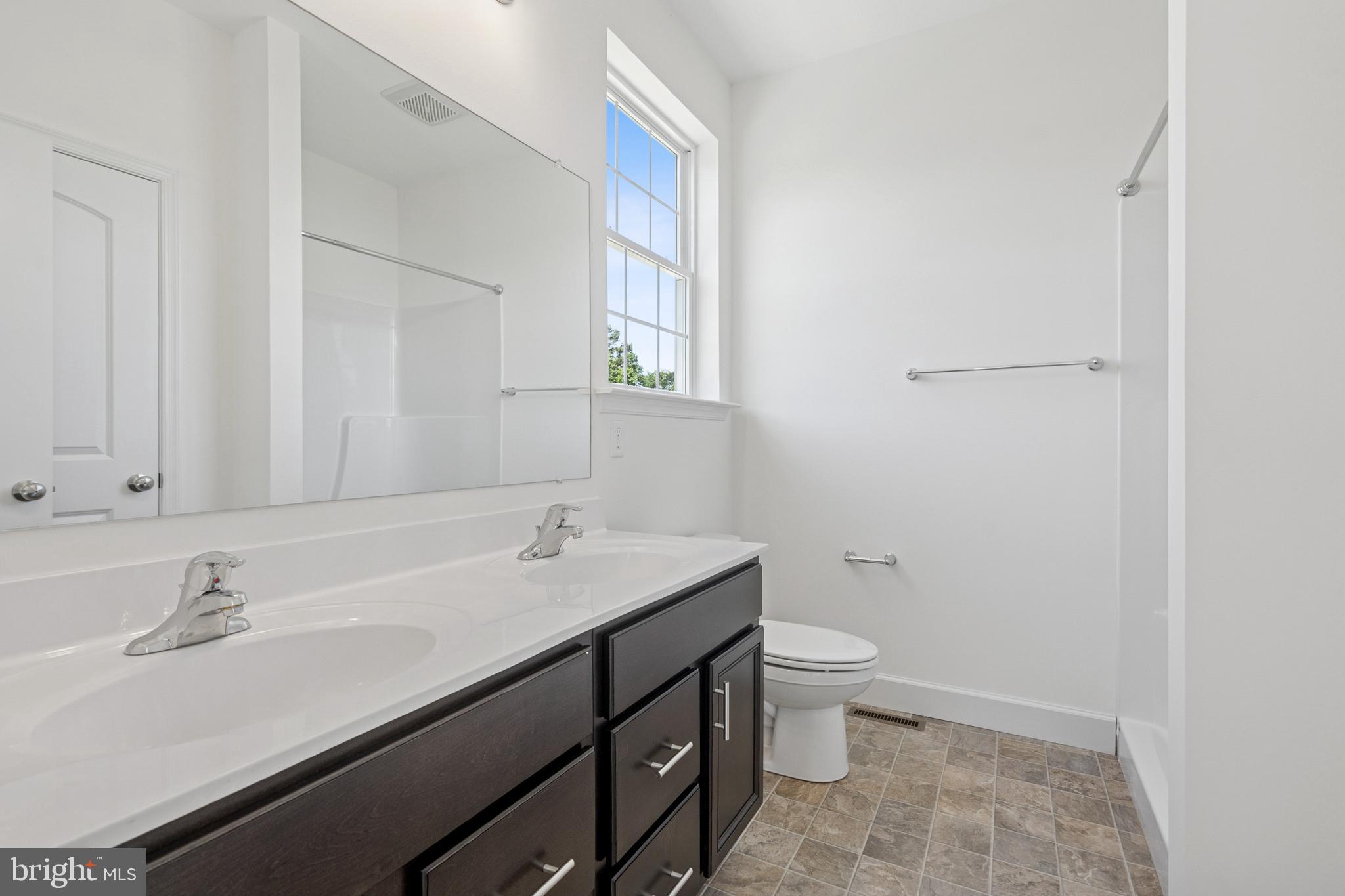 CUMBERLAND VILLAGE - Residential